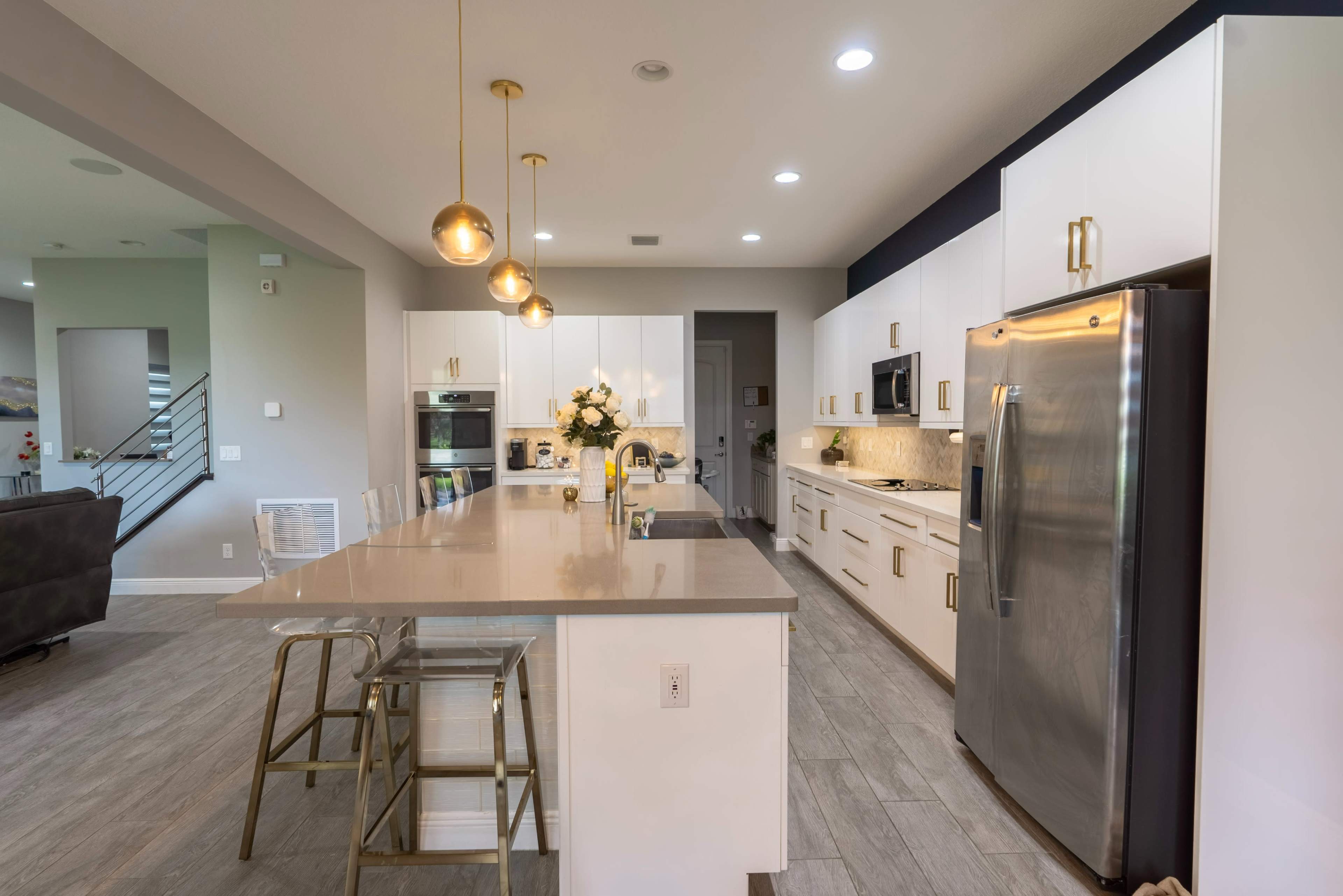 Modern State of the art designer gourmet kitchen Image in Village Green, Coral Springs, FL