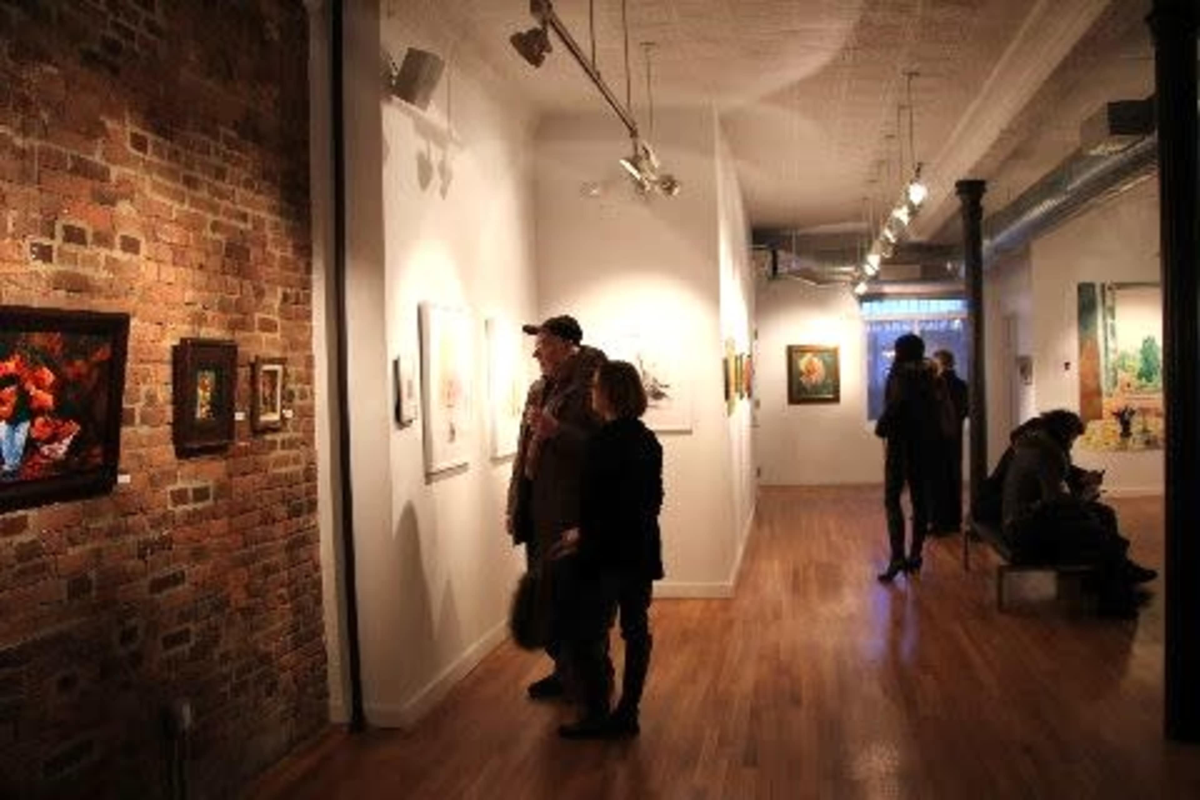 Stylish Intimate Gallery Image in Boerum Hill, Brooklyn, NY