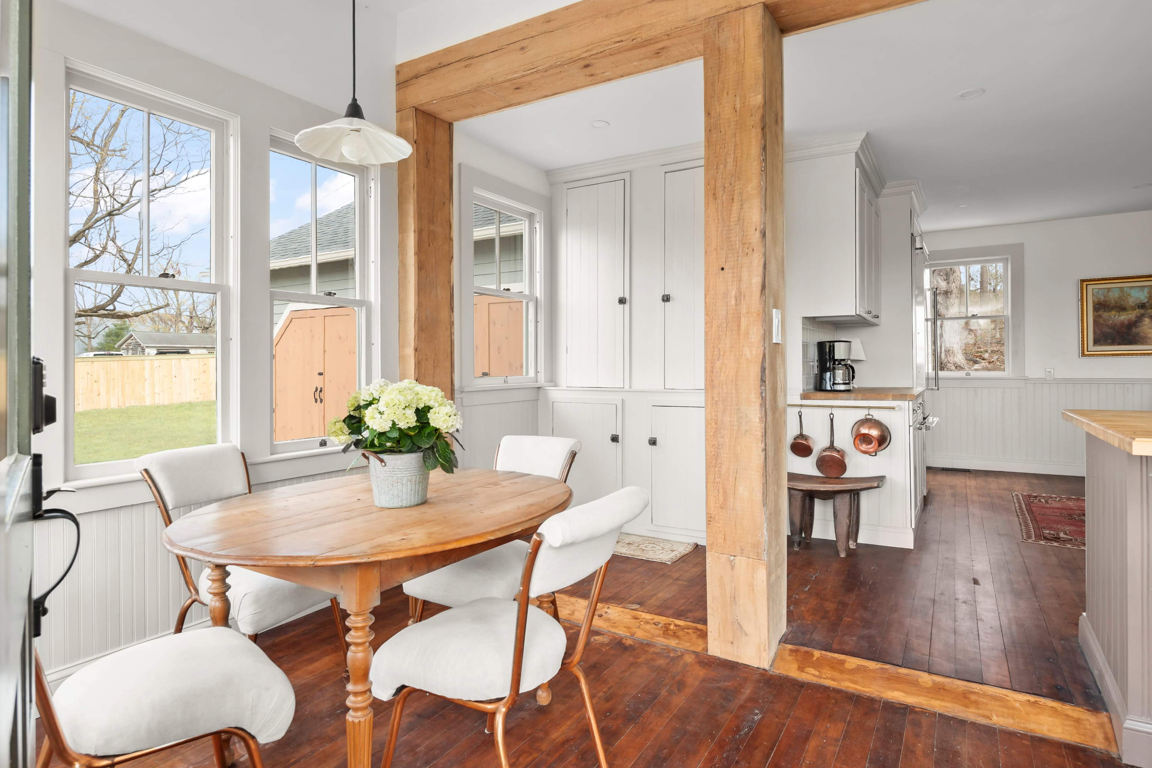 Large Rural Farmhouse - Next To Golf Course - 3 Private Acres Image in Kinderhook, Valatie, NY