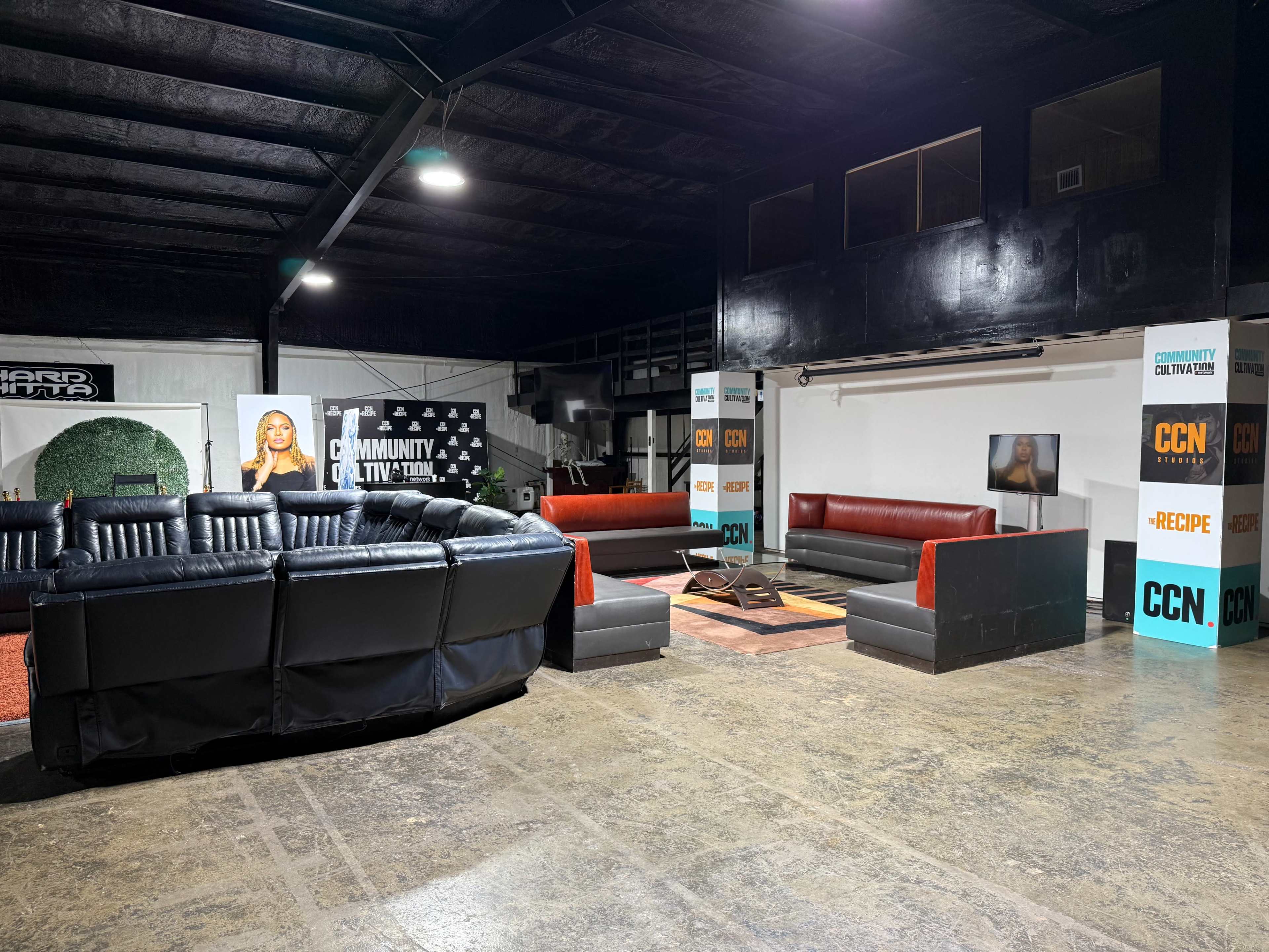 Studio III-Downtown Industrial Studio Image in Lawndale / Wayside, Houston, TX