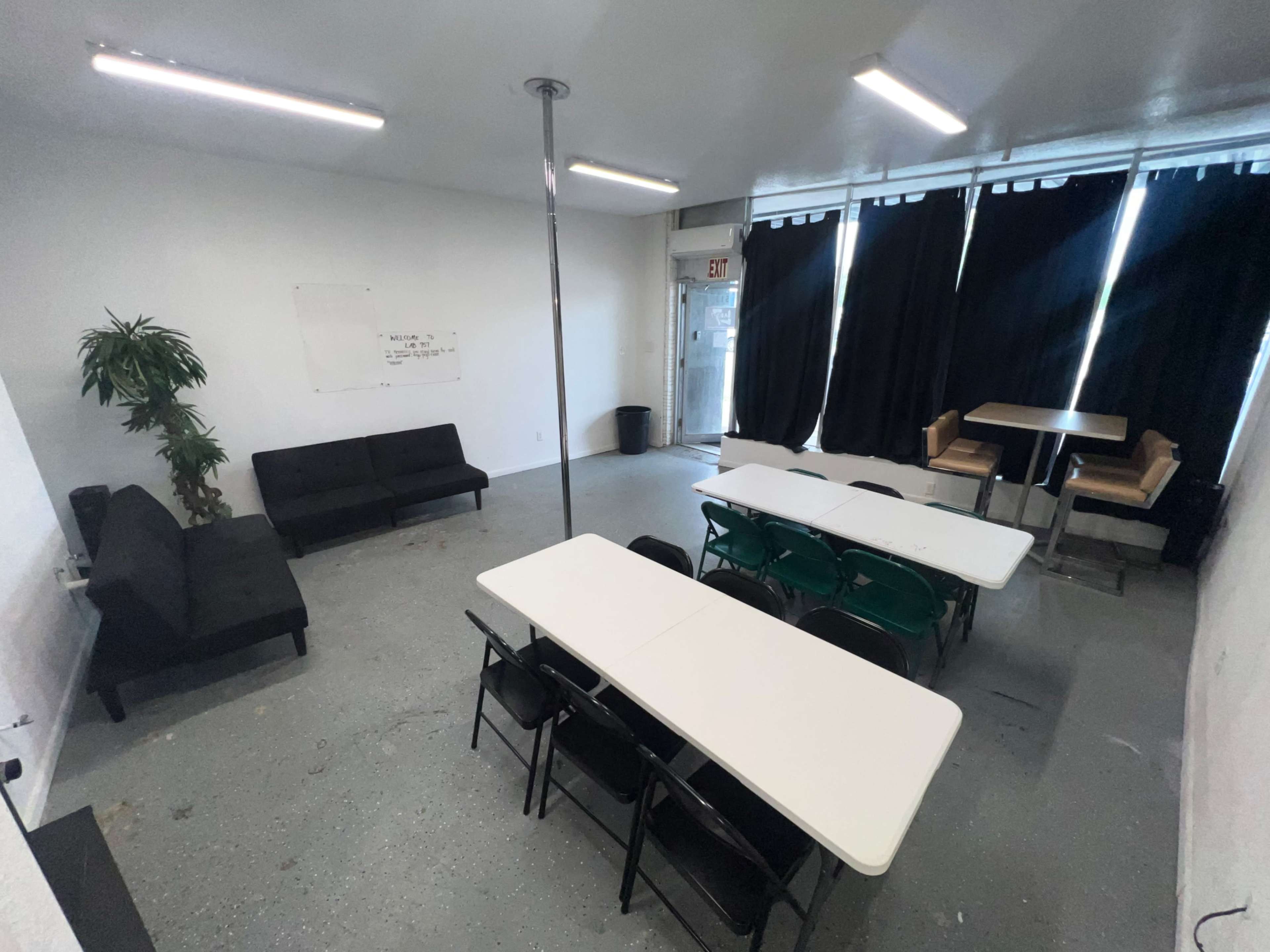 Lab 757 Image in Portsmouth, Portsmouth, VA