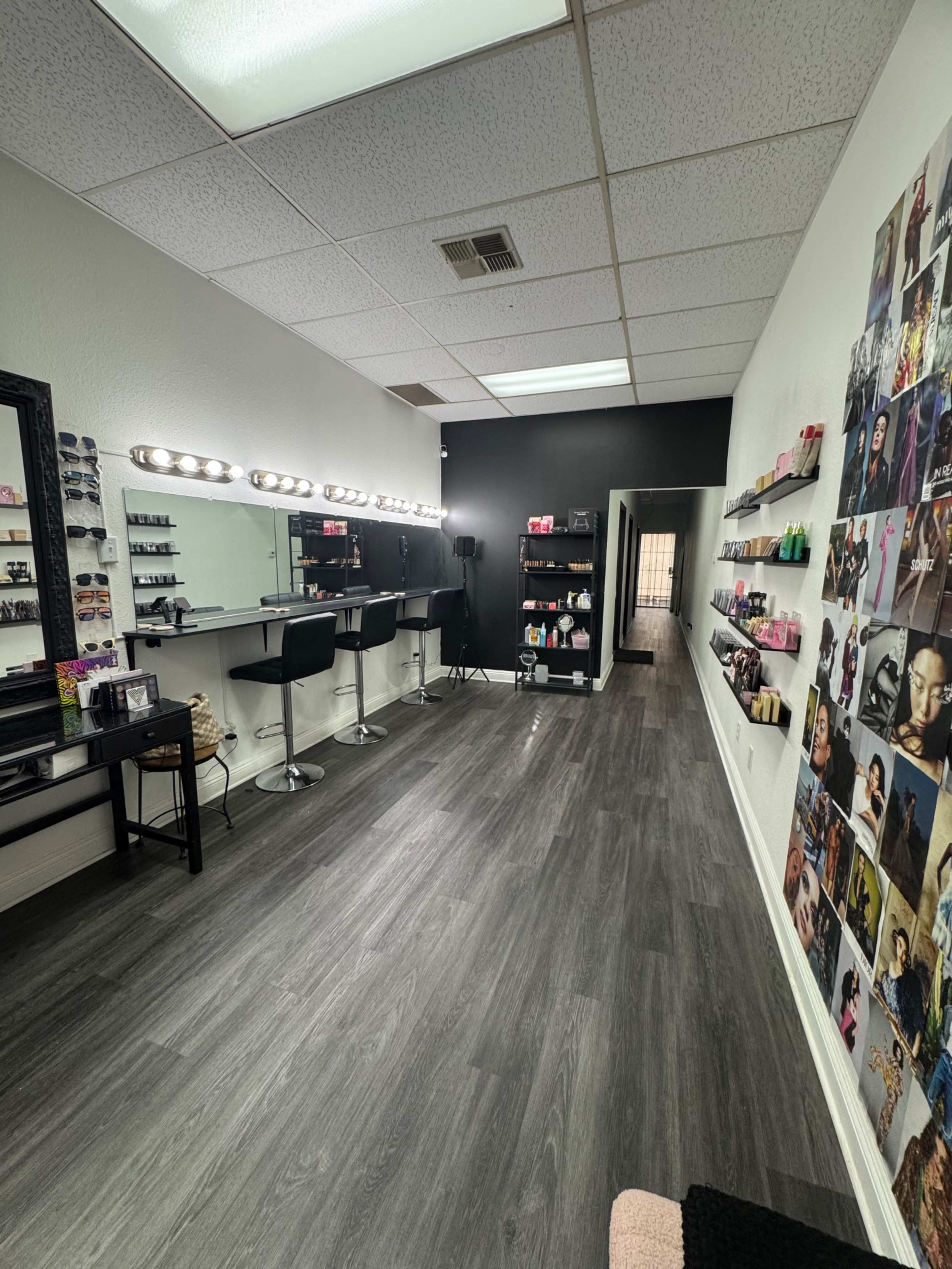 Studio for all purposes Image in Bellflower, Bellflower, CA