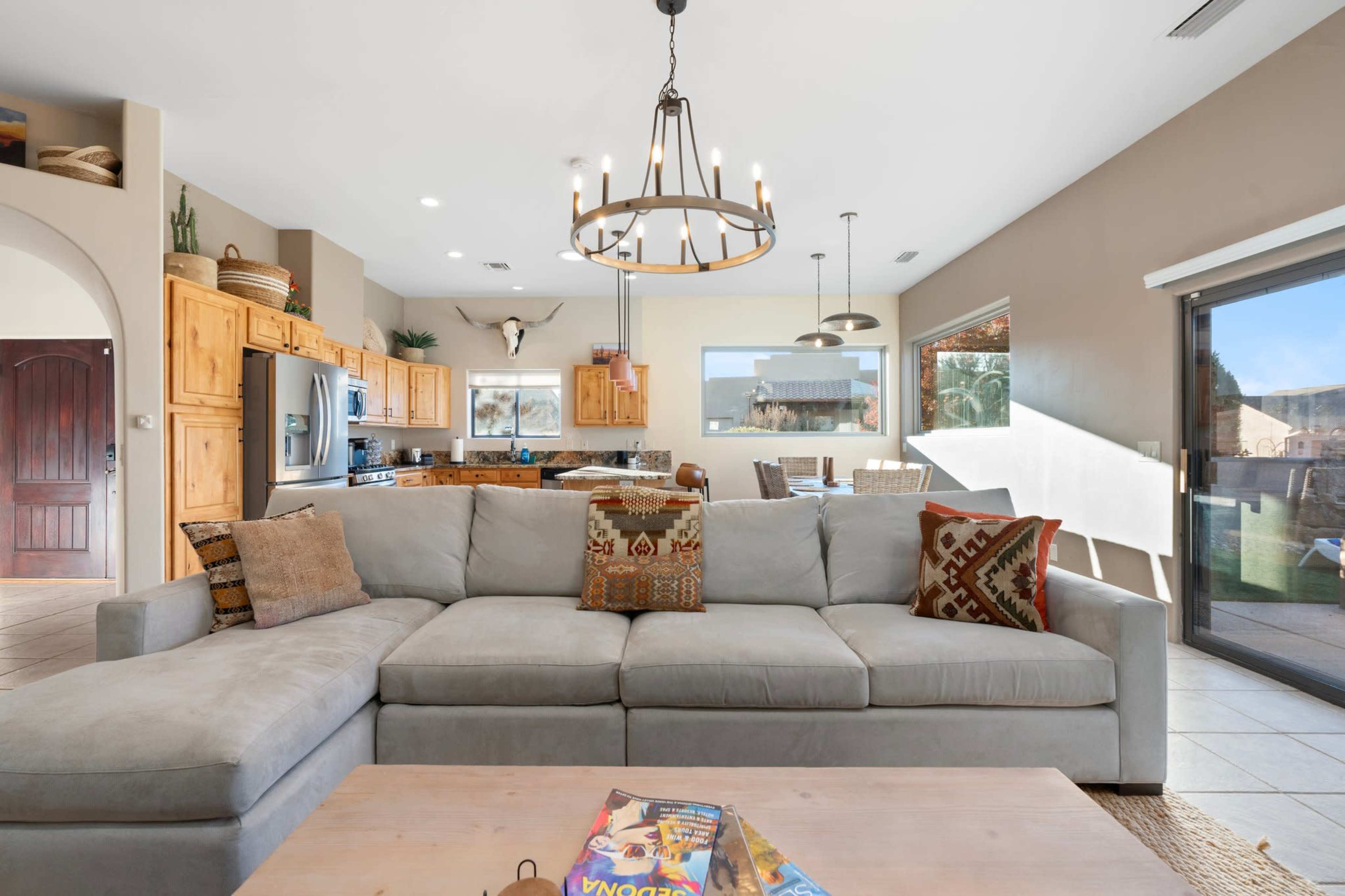 6BD/3BA: Heated Pool/Spa, Fire-pit/BBQ, Billiards Image in Village of Oak Creek, SEDONA, AZ