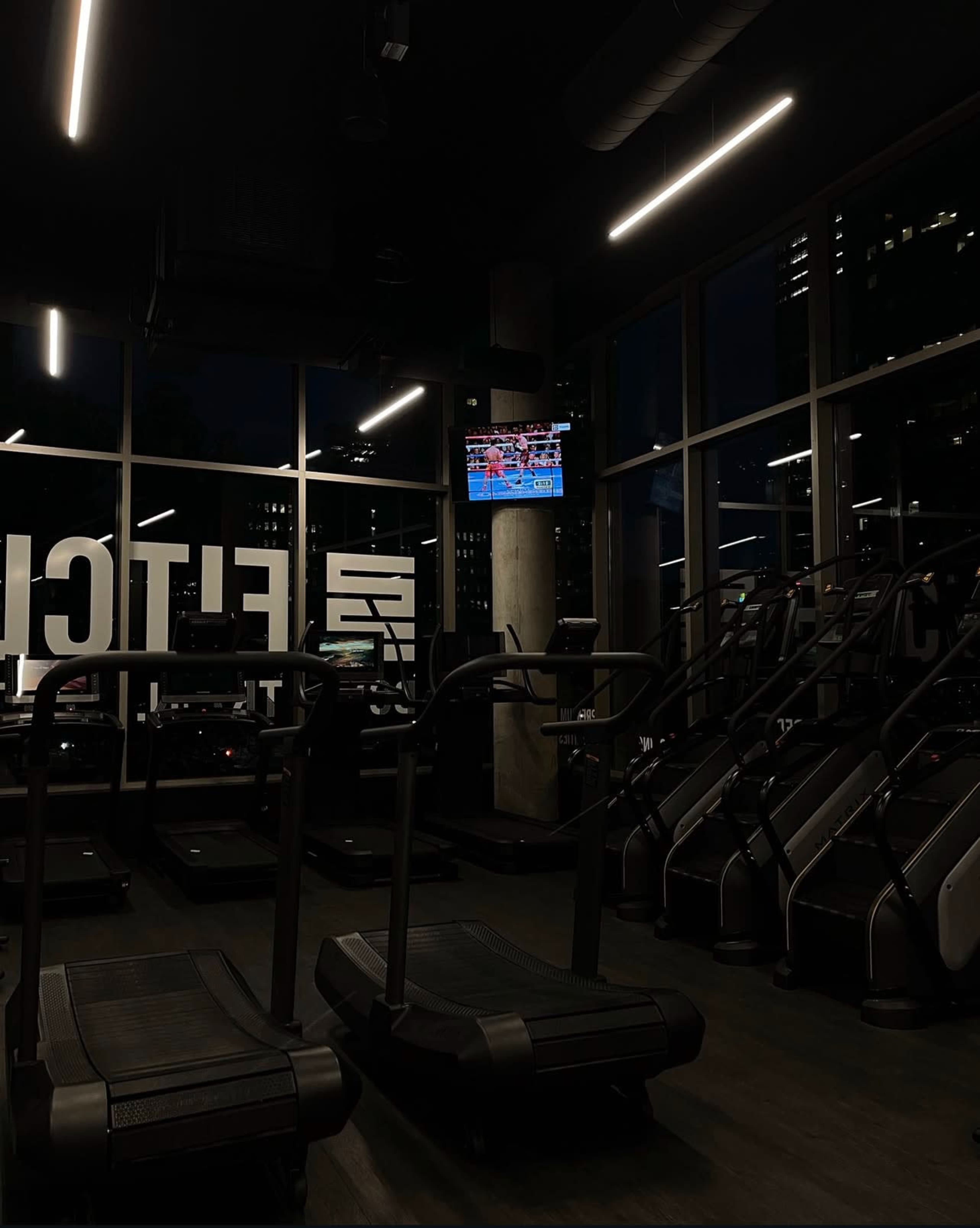 Downtown Bellevue Luxury Gym Image in Northwest Bellevue, Bellevue, WA