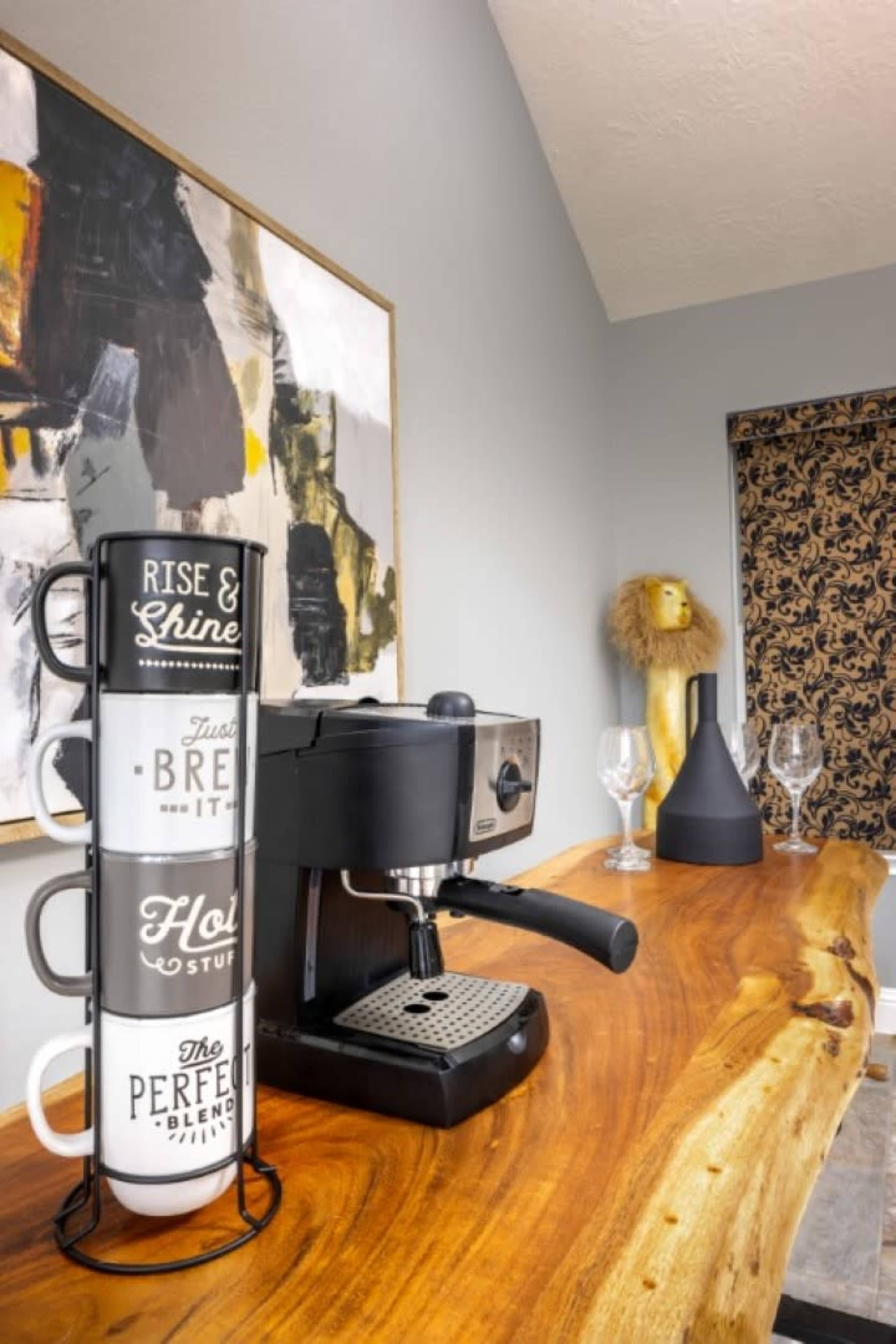 3000 SQFT Gated Villa Image in , HUMBLE, TX