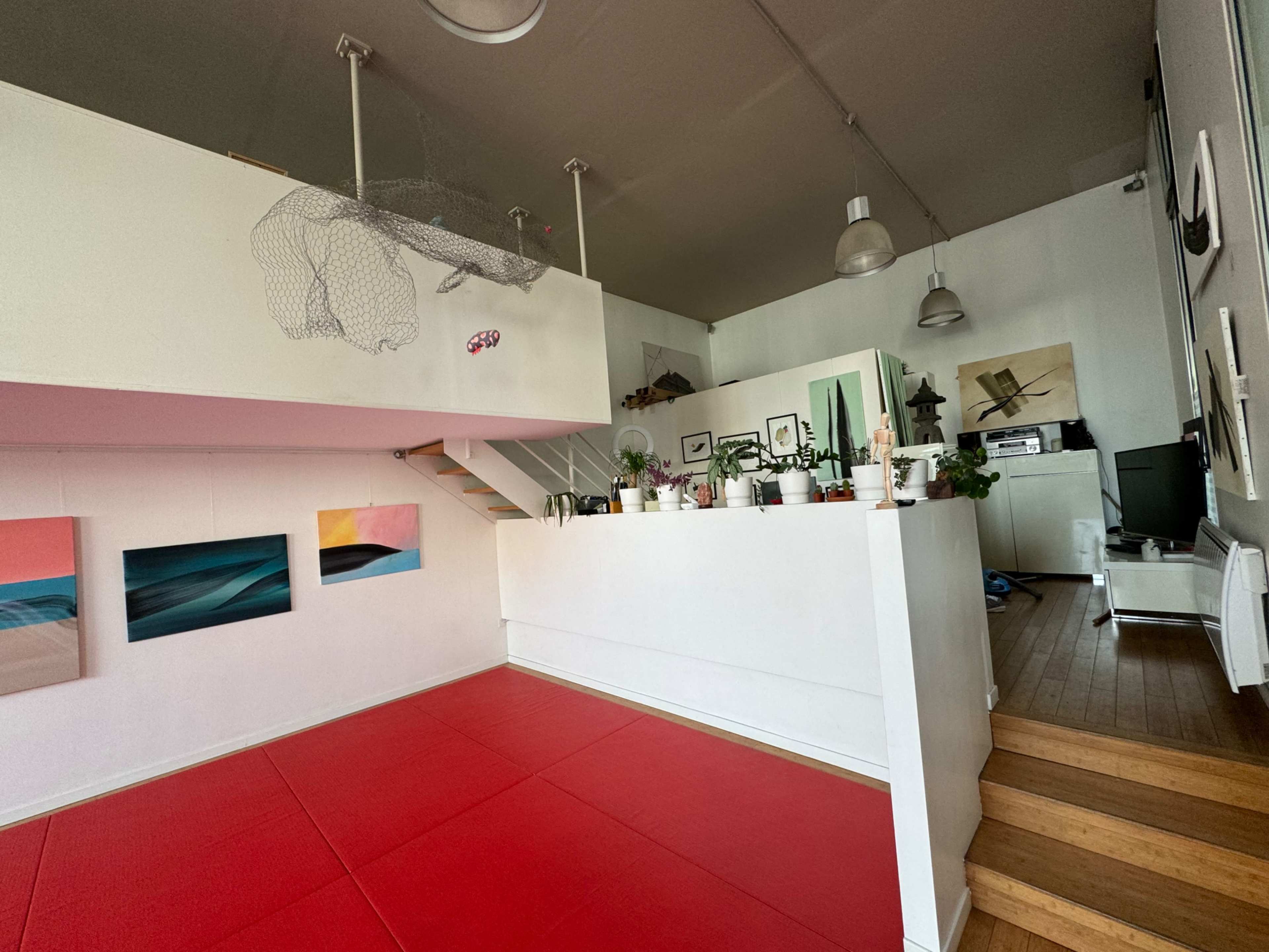 Loft design (tatamis) Prise L 1m35 H 3 m . de vue en lumière naturelle nord , fonds couleurs (en supplément), supports. Image dans , MONTREUIL, 