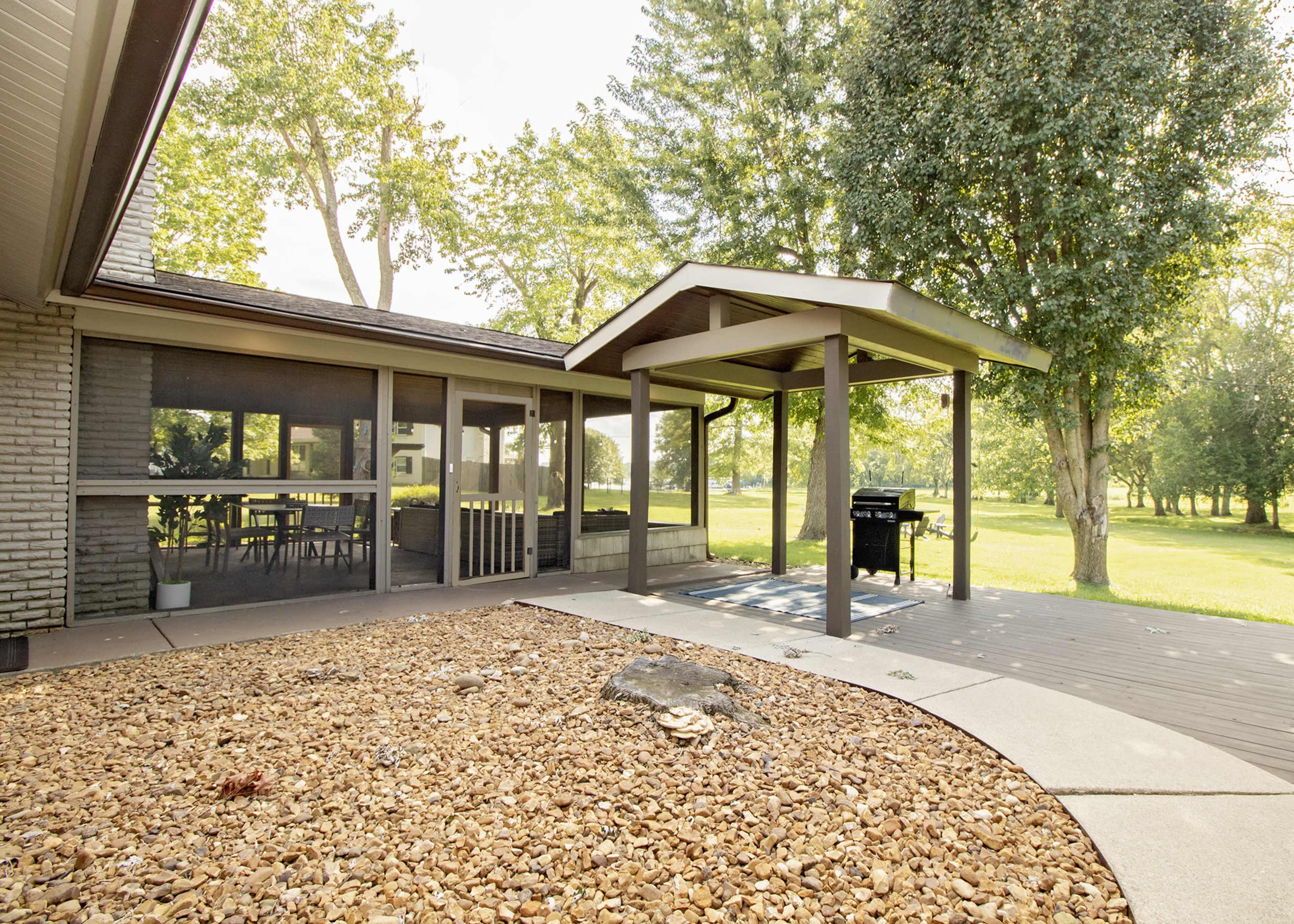 Serene Lakefront Retreat for Memorable Events Image in Hendersonville, Hendersonville, TN