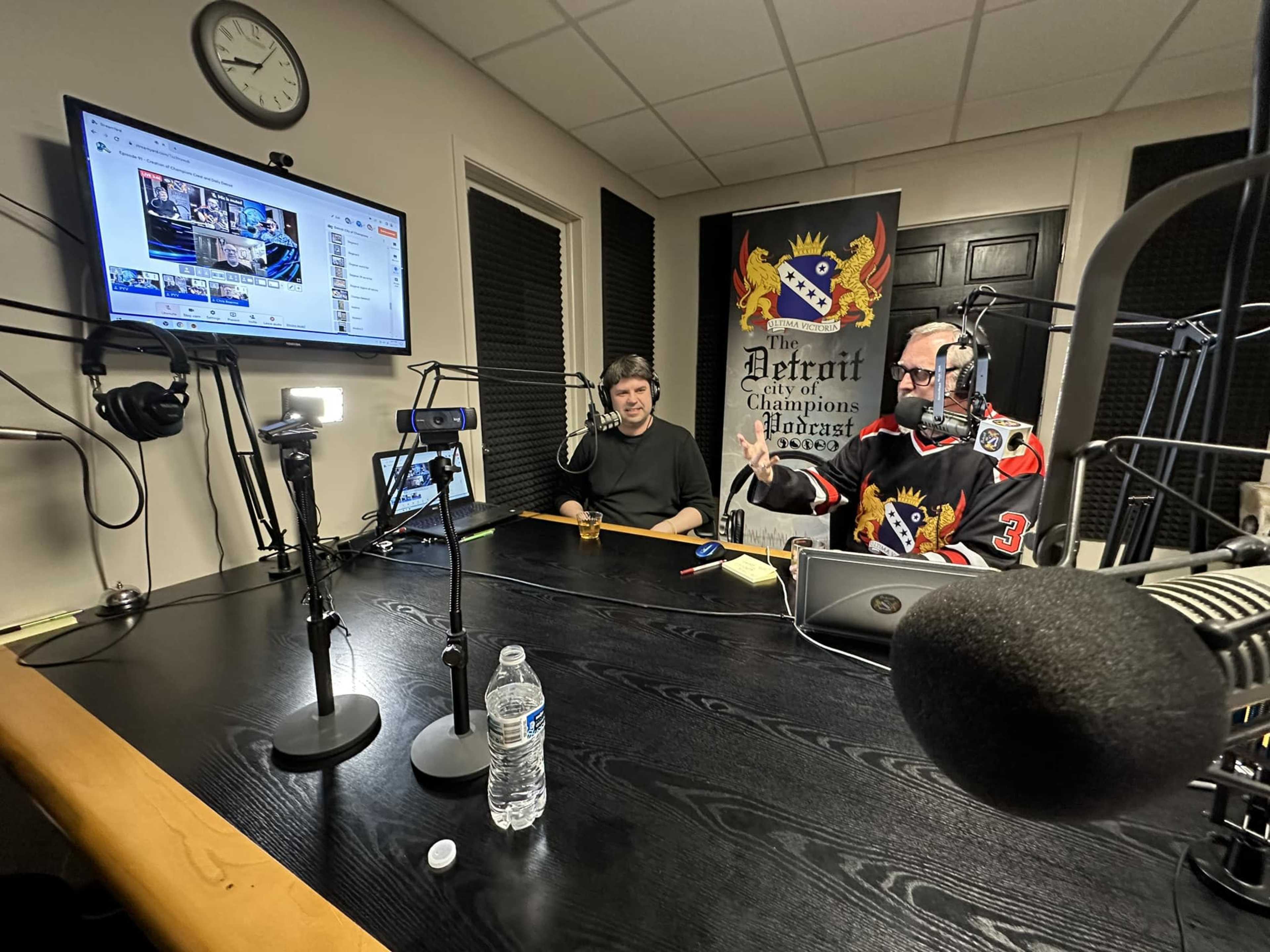 Podcasting in Detroit in a comfortable dynamic studio space Image in Southfield, Southfield, MI