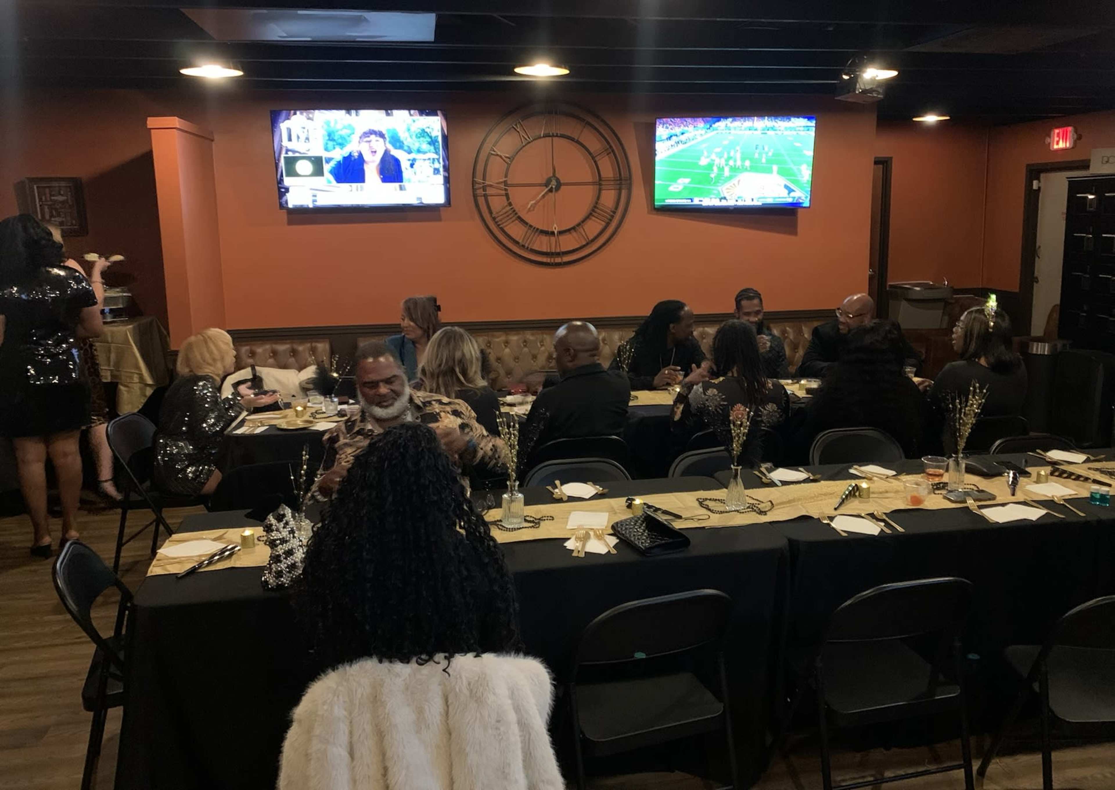 Upscale Lounge in Great Location Image in West Congress, Austin, TX