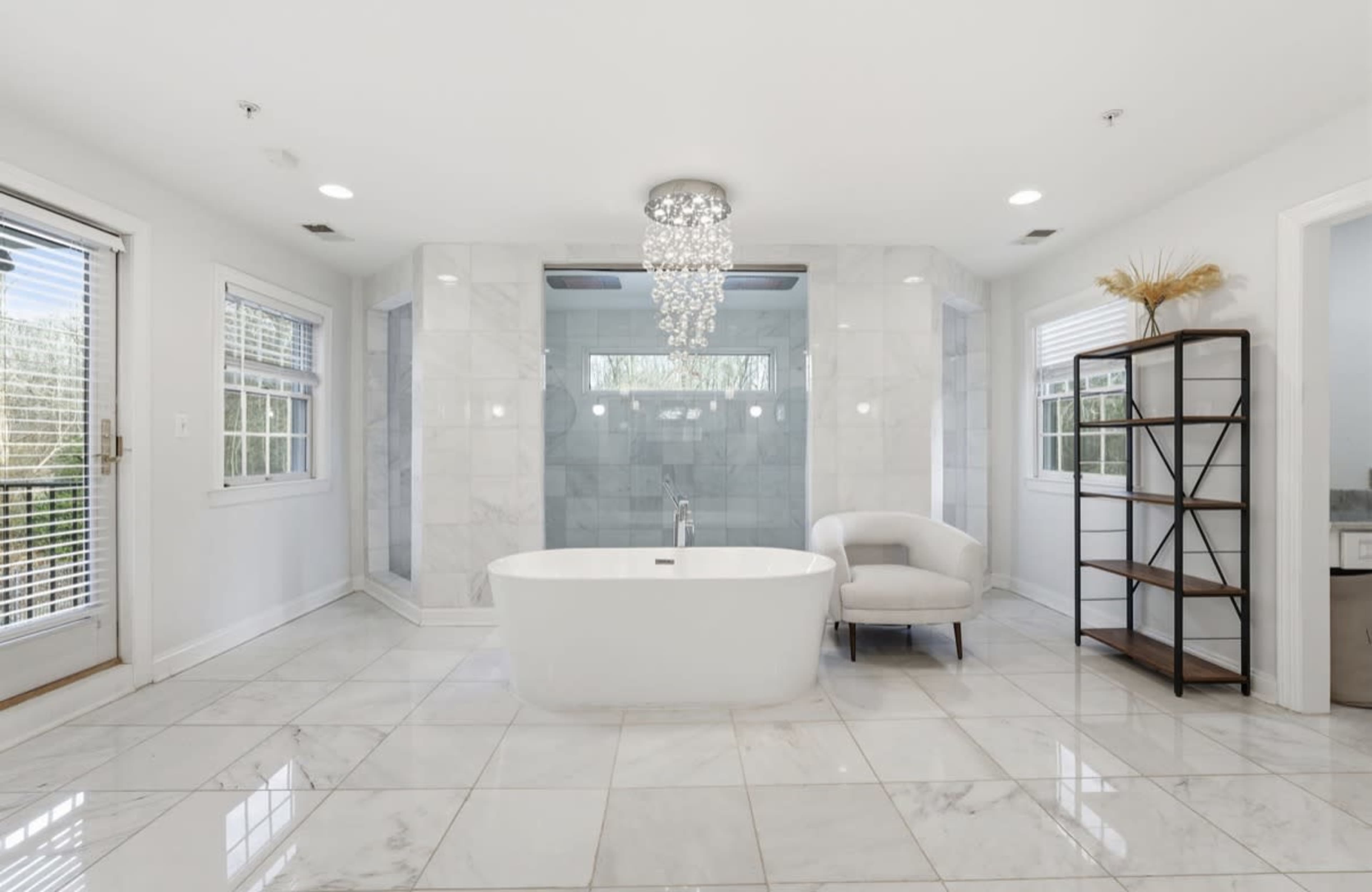 Luxury mansion with pool Image in Croom, Upper Marlboro, MD