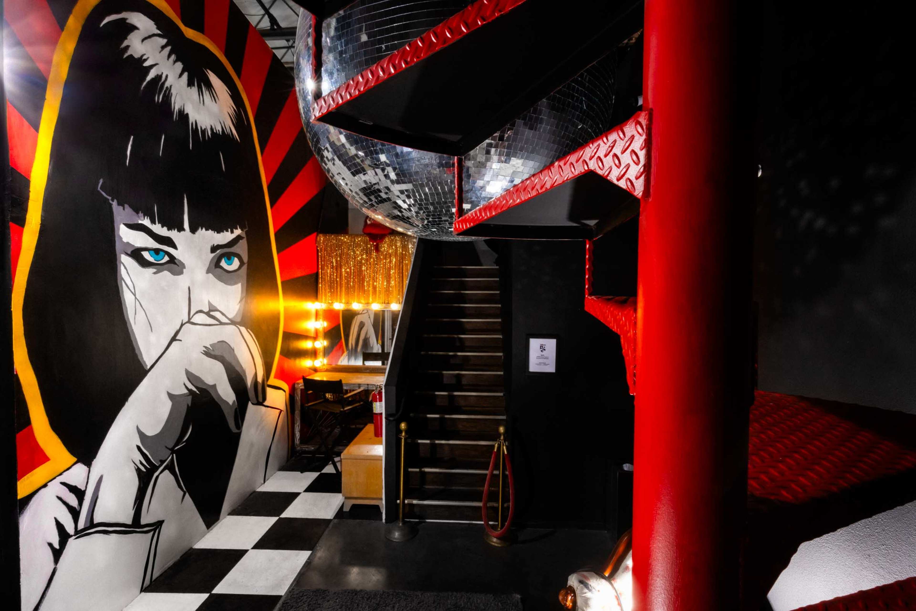 Photography Studio with White Cyclorama Wall Image in , Las Vegas, NV