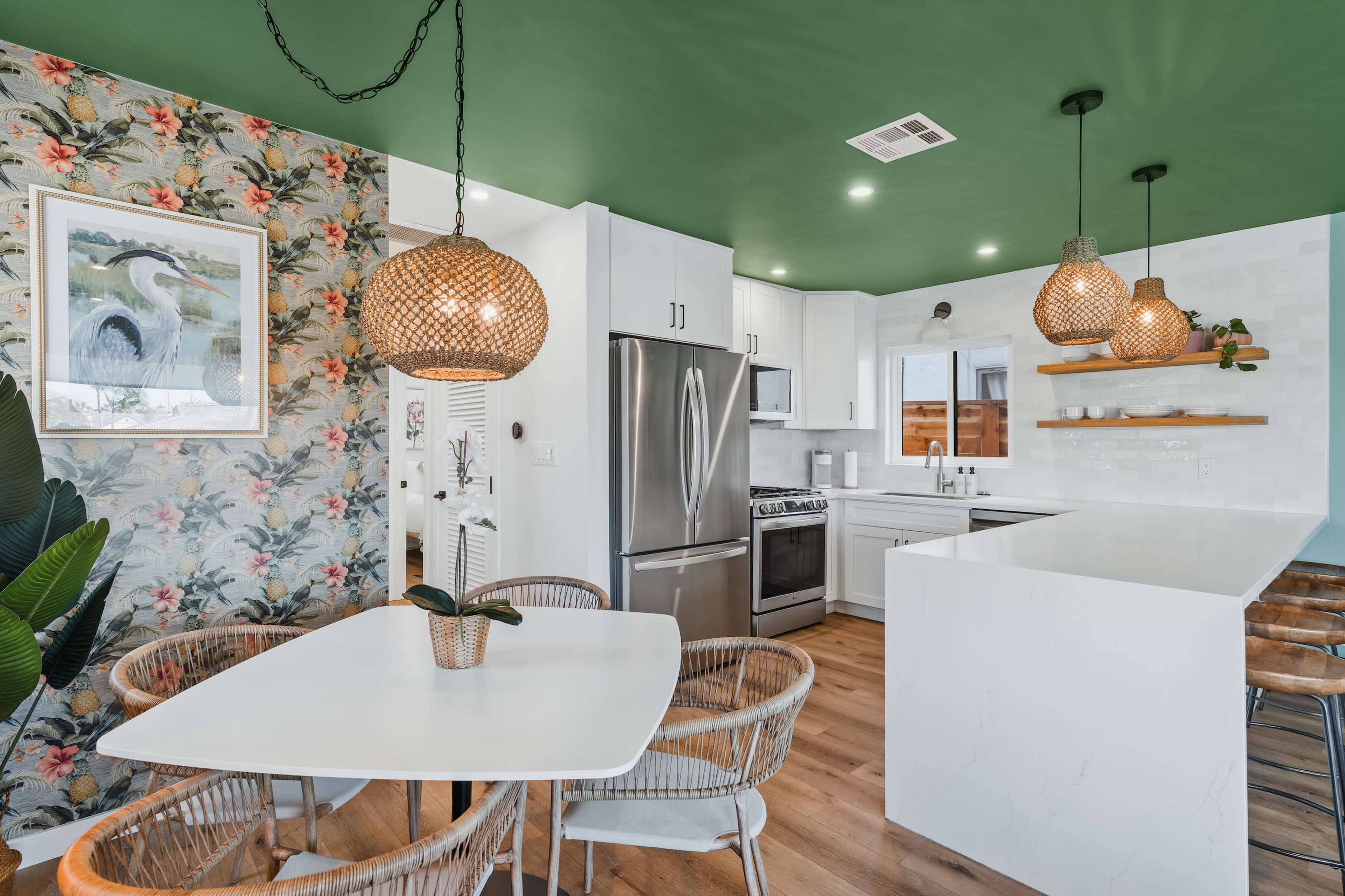 Sunset Breeze Bungalow, Walk to Sunset Cliffs Image in Point Loma Heights, San Diego, CA