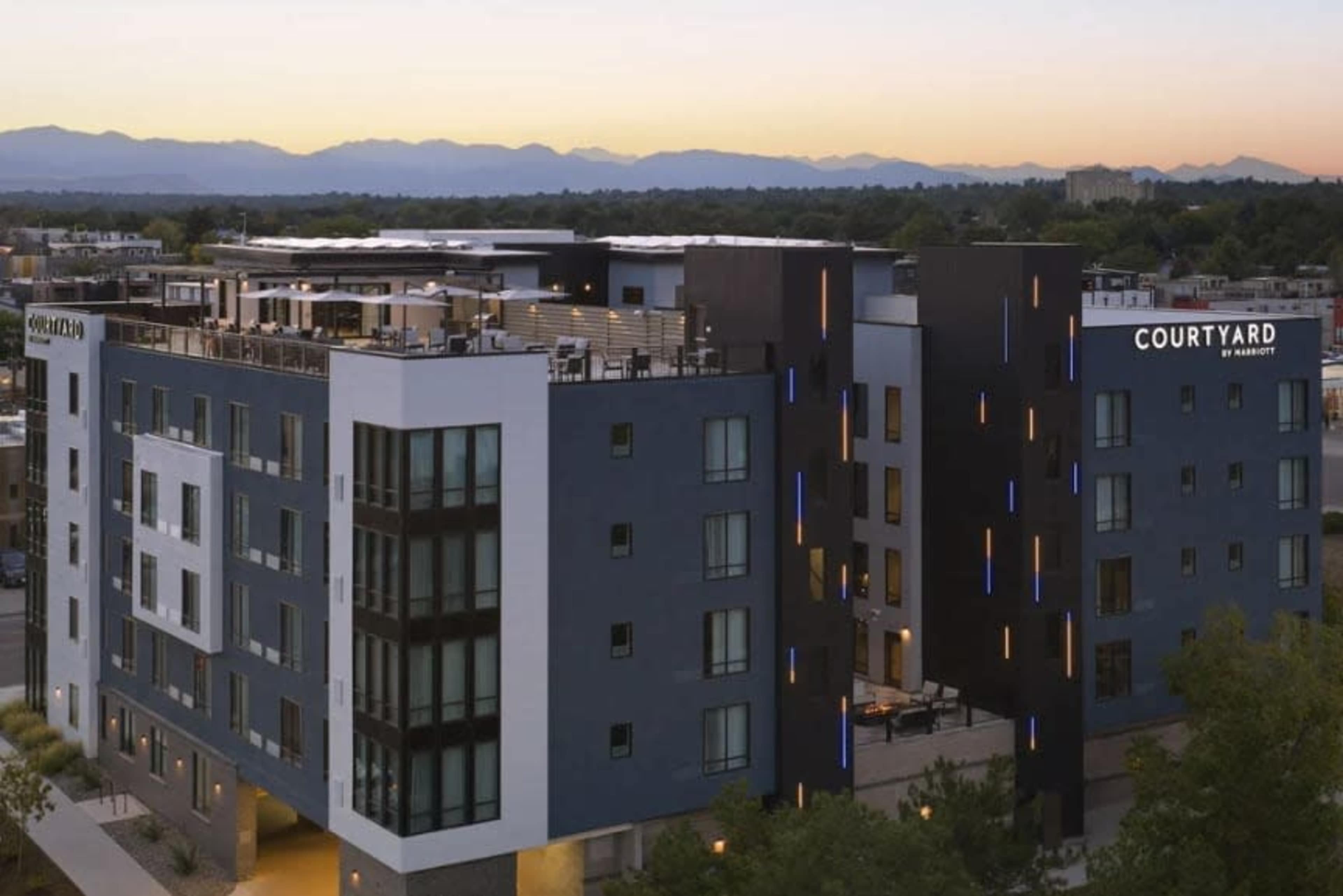 Elevated Meeting with Views Image in Sun Valley, Denver, CO