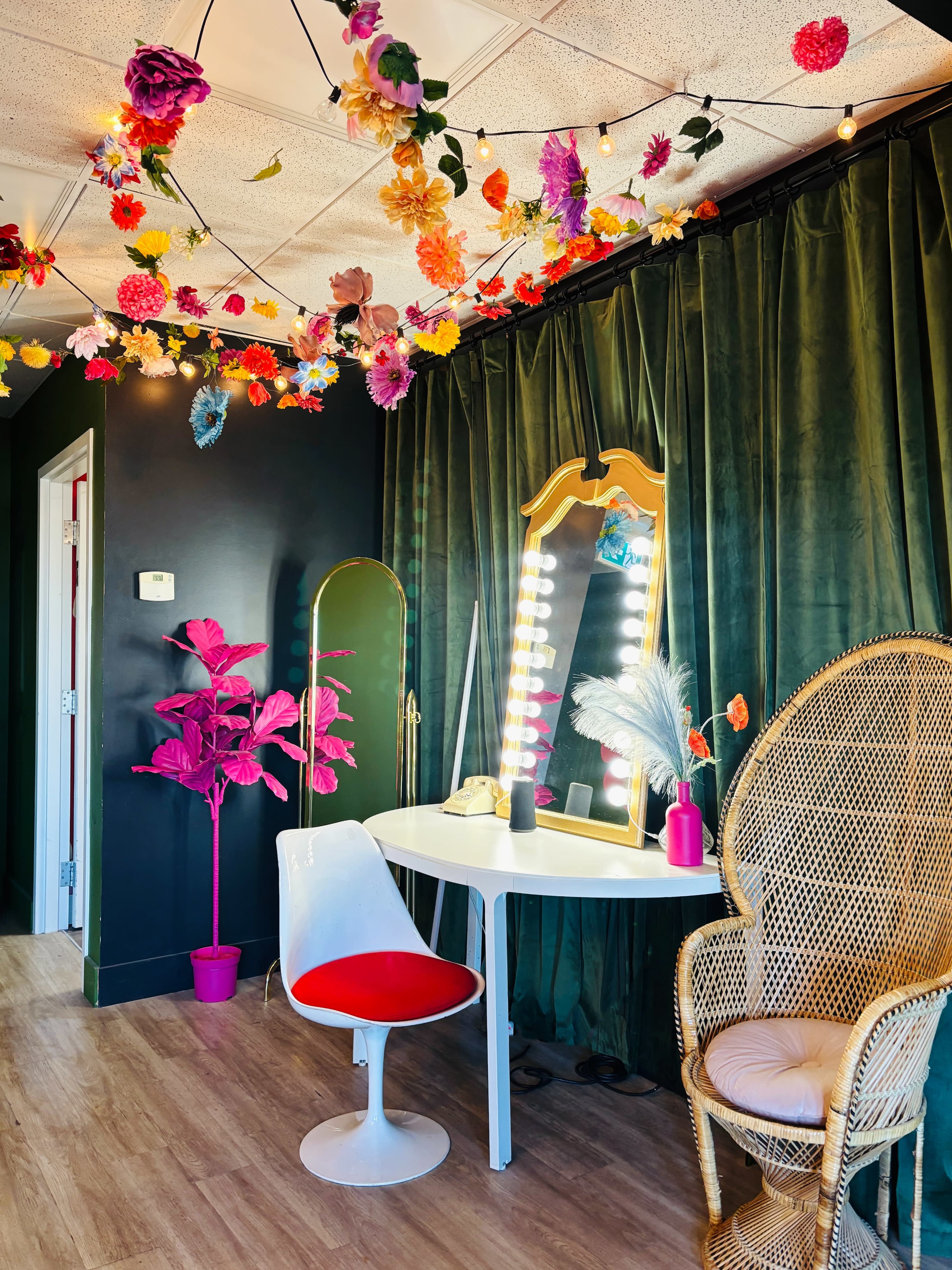 Multi-Set Photo Studio - Vintage Neon Night Garden Image in Highland Park, Calgary, AB