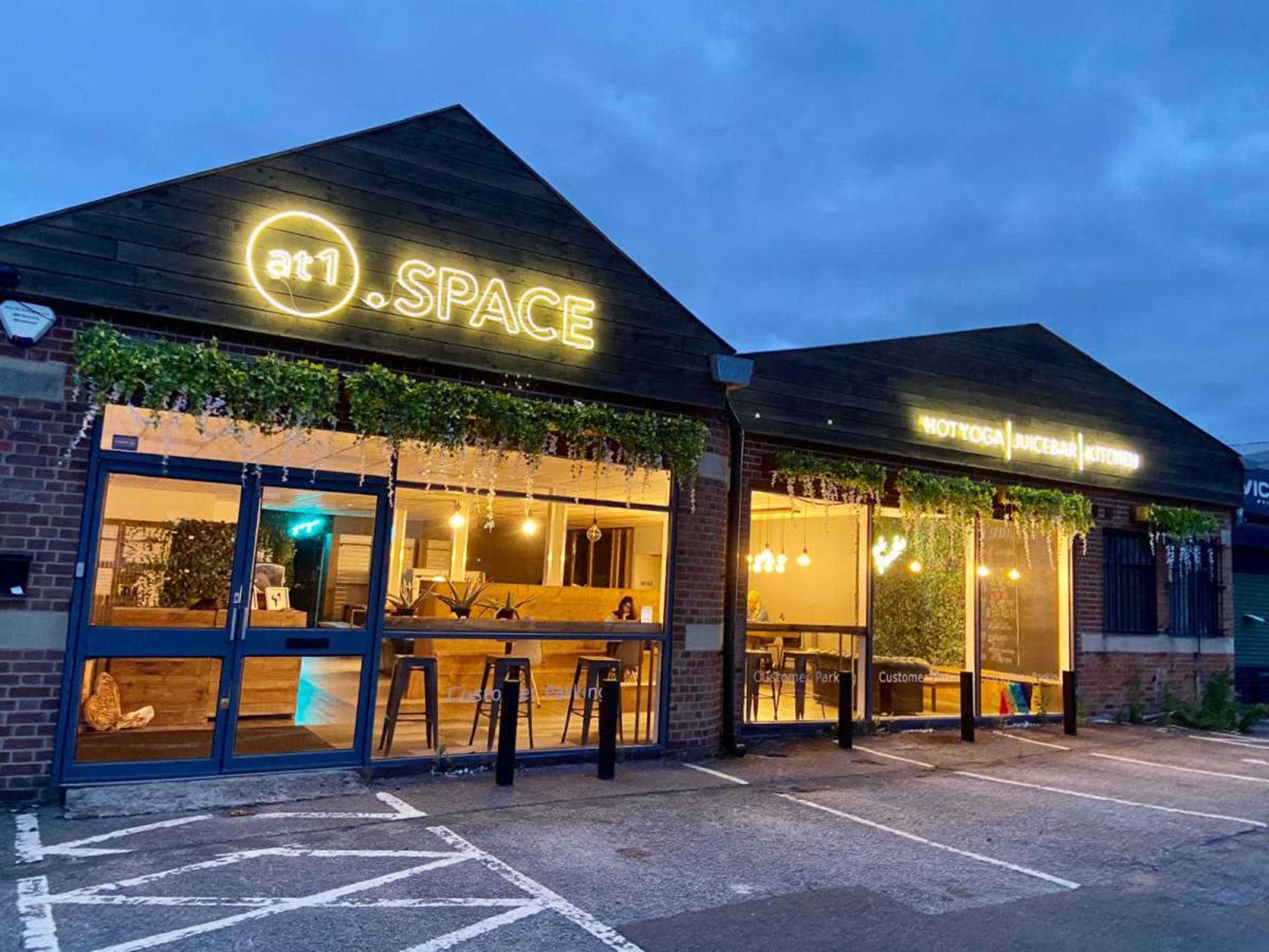 Modern Urban , studio/ event space Image in Lenton, Nottingham, ENG