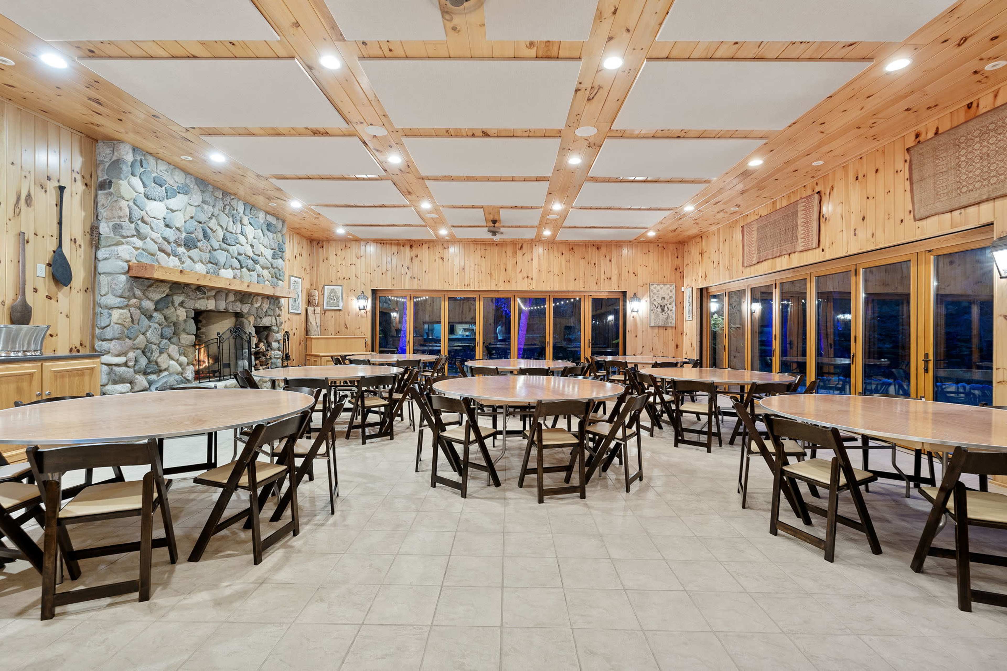 Lodge, 3 private lakes, and more on 500 acres of private wildlife preserve Image in Springfield Township, La Porte, IN