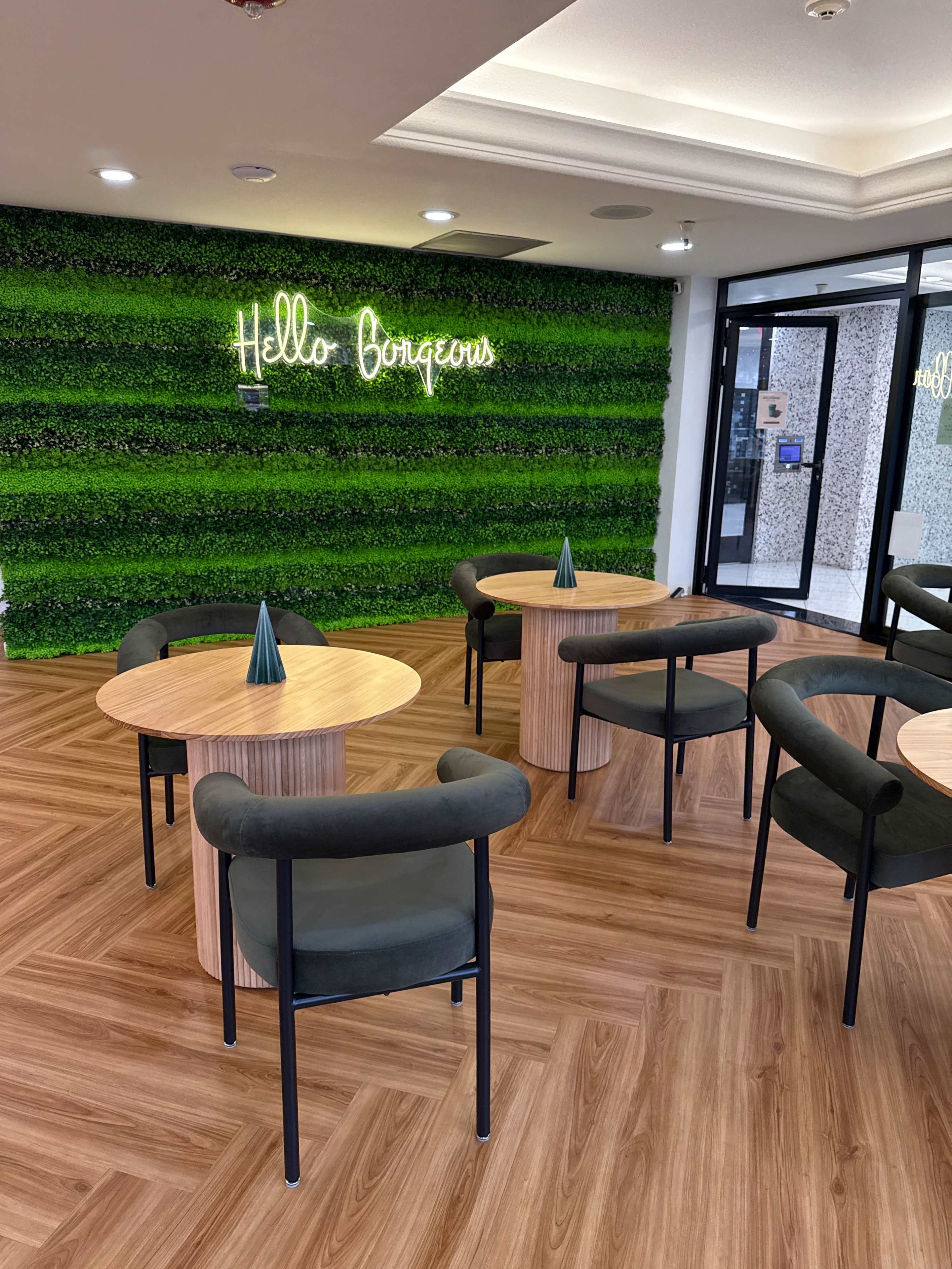 Warm & Bright Midtown Cafe Image in Midtown, Sacramento, CA