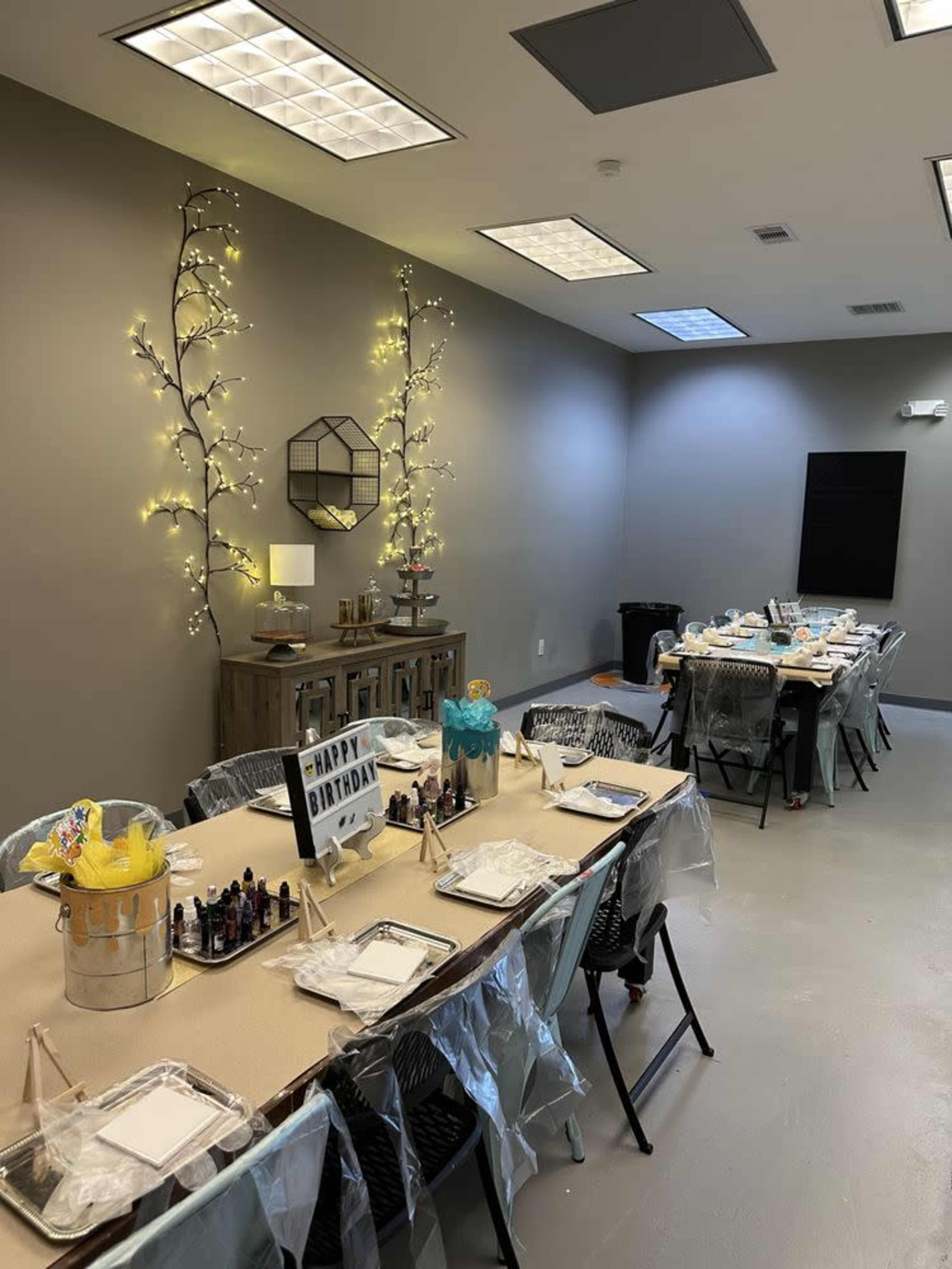 Trending Creative Arts Studio Image in Pearland, PEARLAND, TX