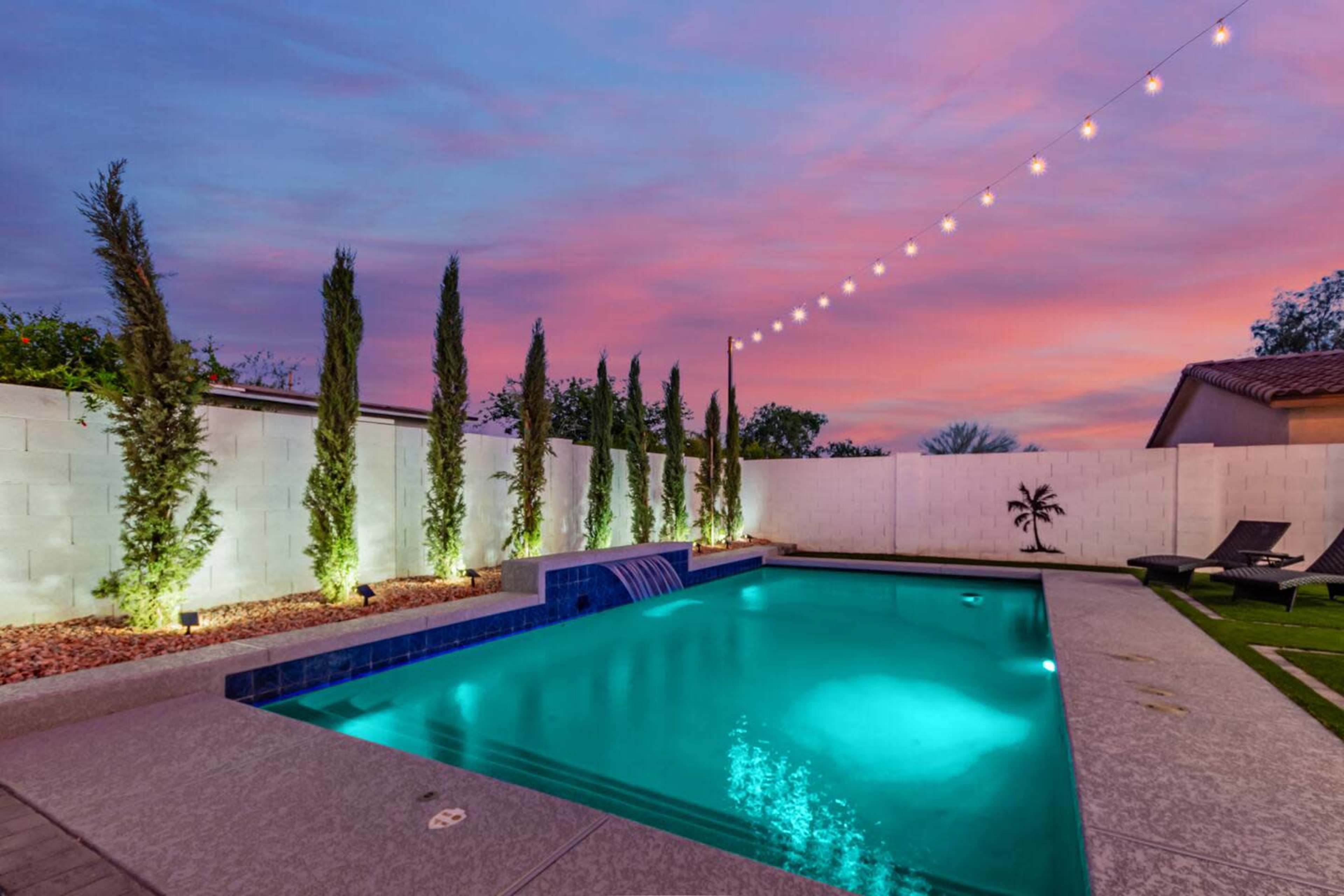 Modern Desert Oasis with Pool & Natural Light – Perfect for Productions & Meetings Image in Paradise Valley Village, Phoenix, AZ