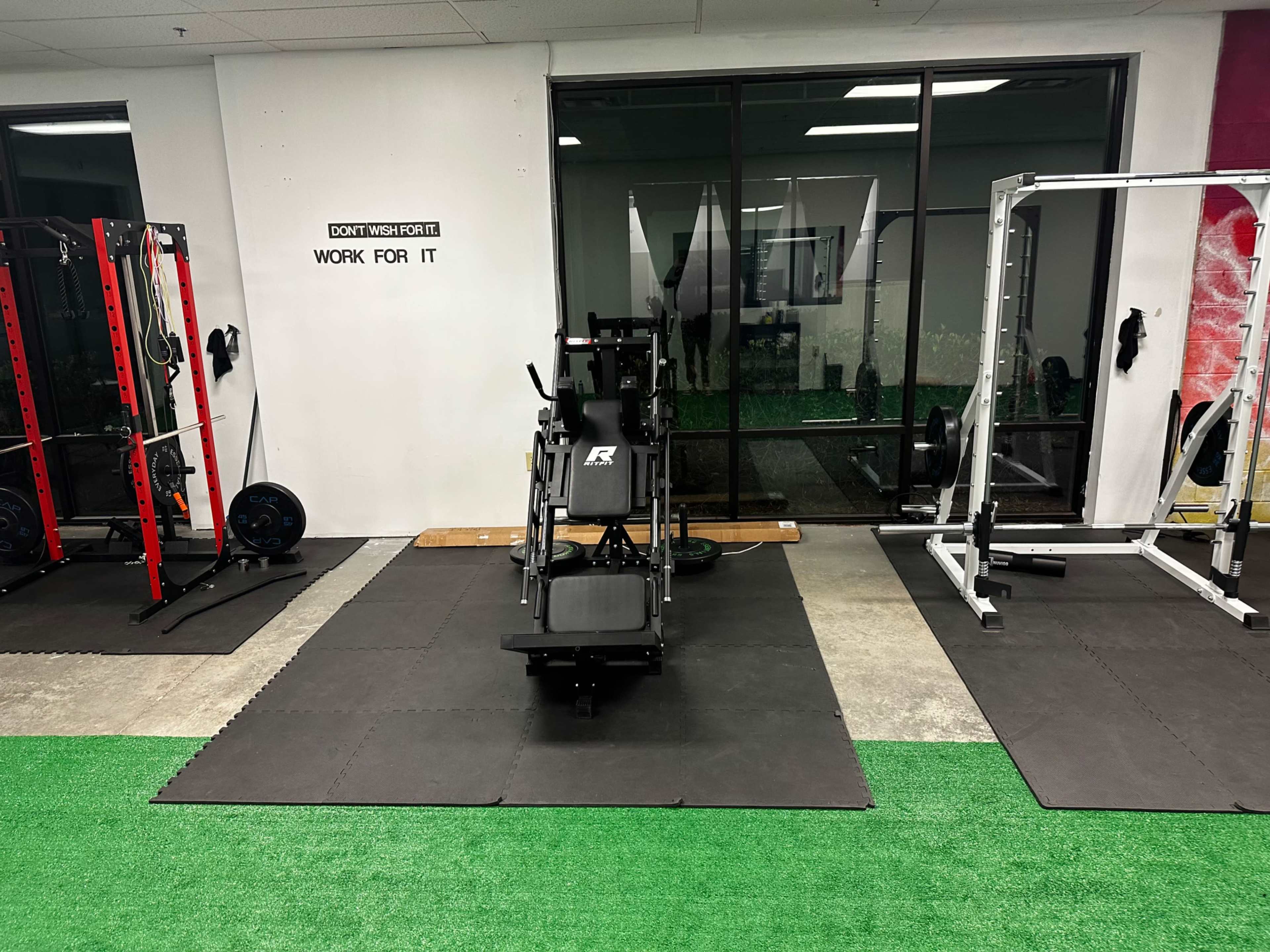 PRIVATE FREE SPACE GYM with EQUIPMENT. 20 min from ATL Image in Powder Springs, Powder Springs, GA