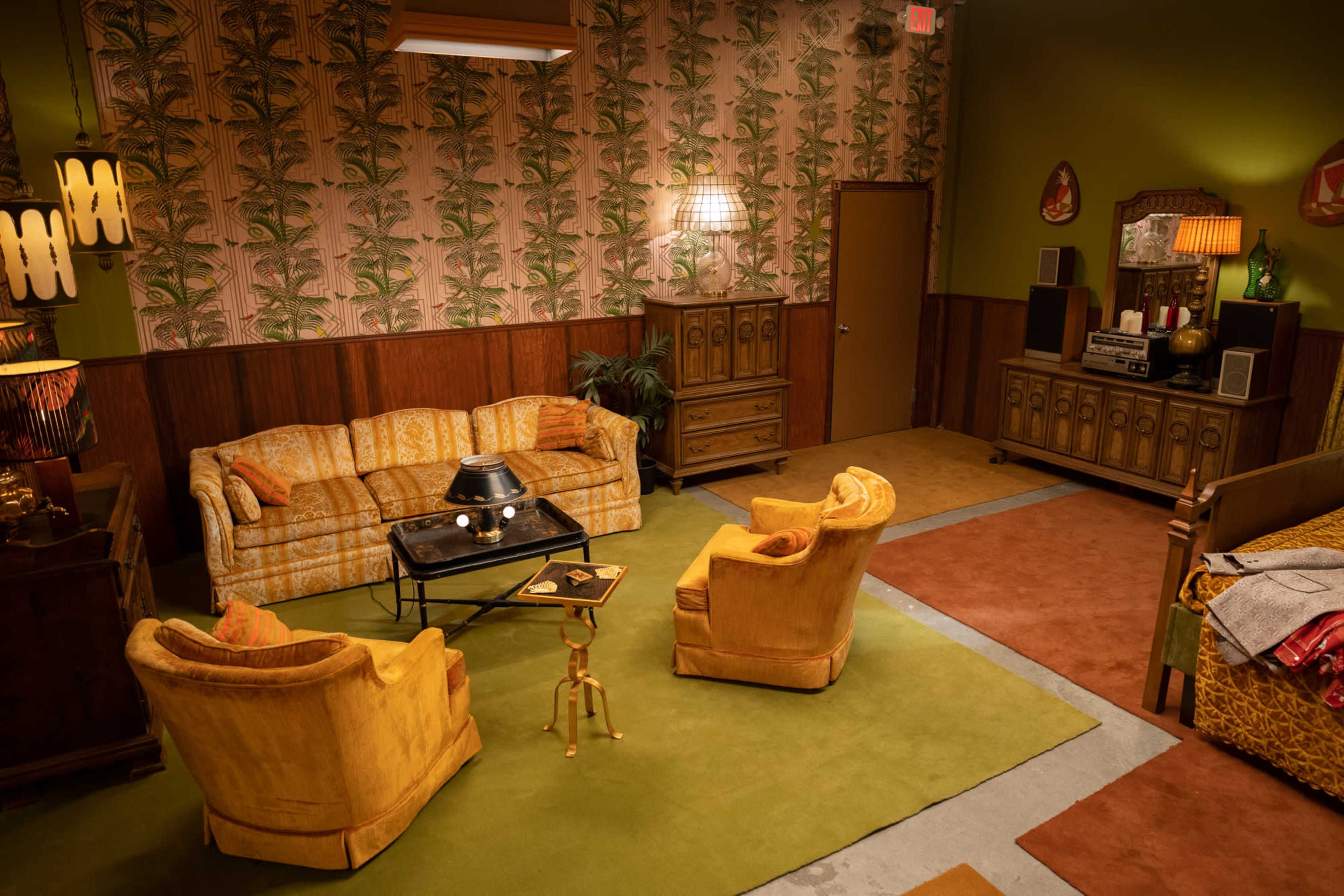 Tropical MCM Suite in Brooklyn, Brooklyn, NY Production Peerspace