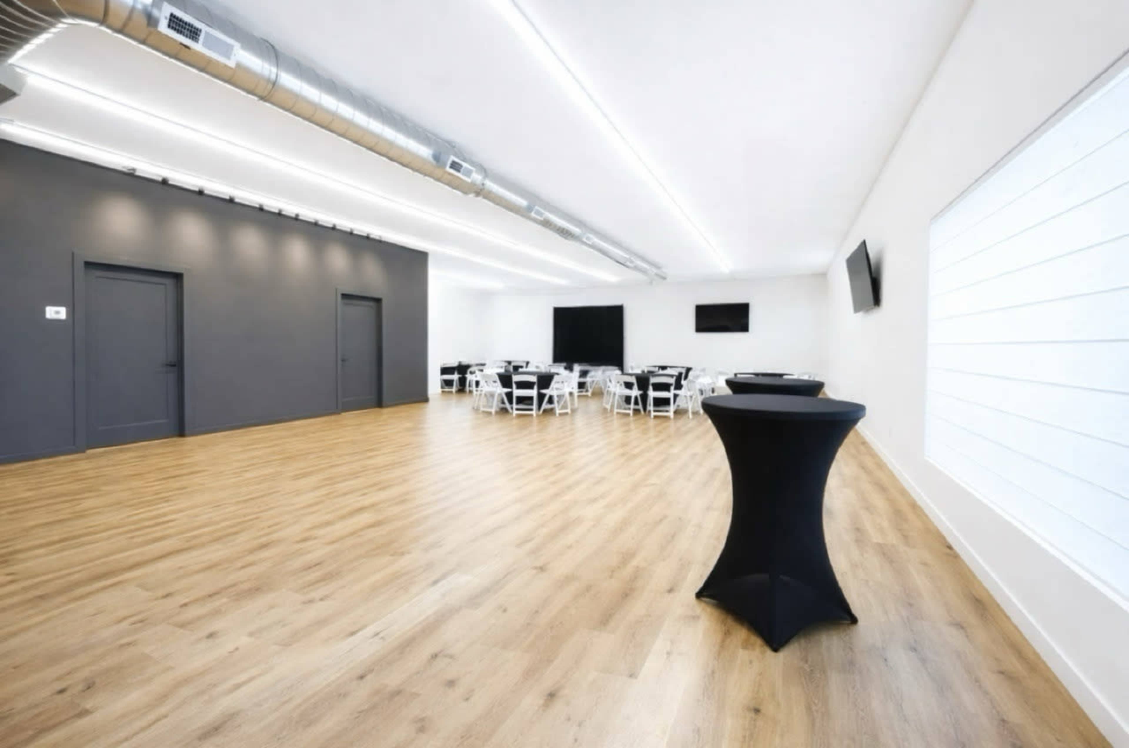 Versatile Event Hall for Celebrations & Meetings Image in St. John Township, Dyer, IN, IN