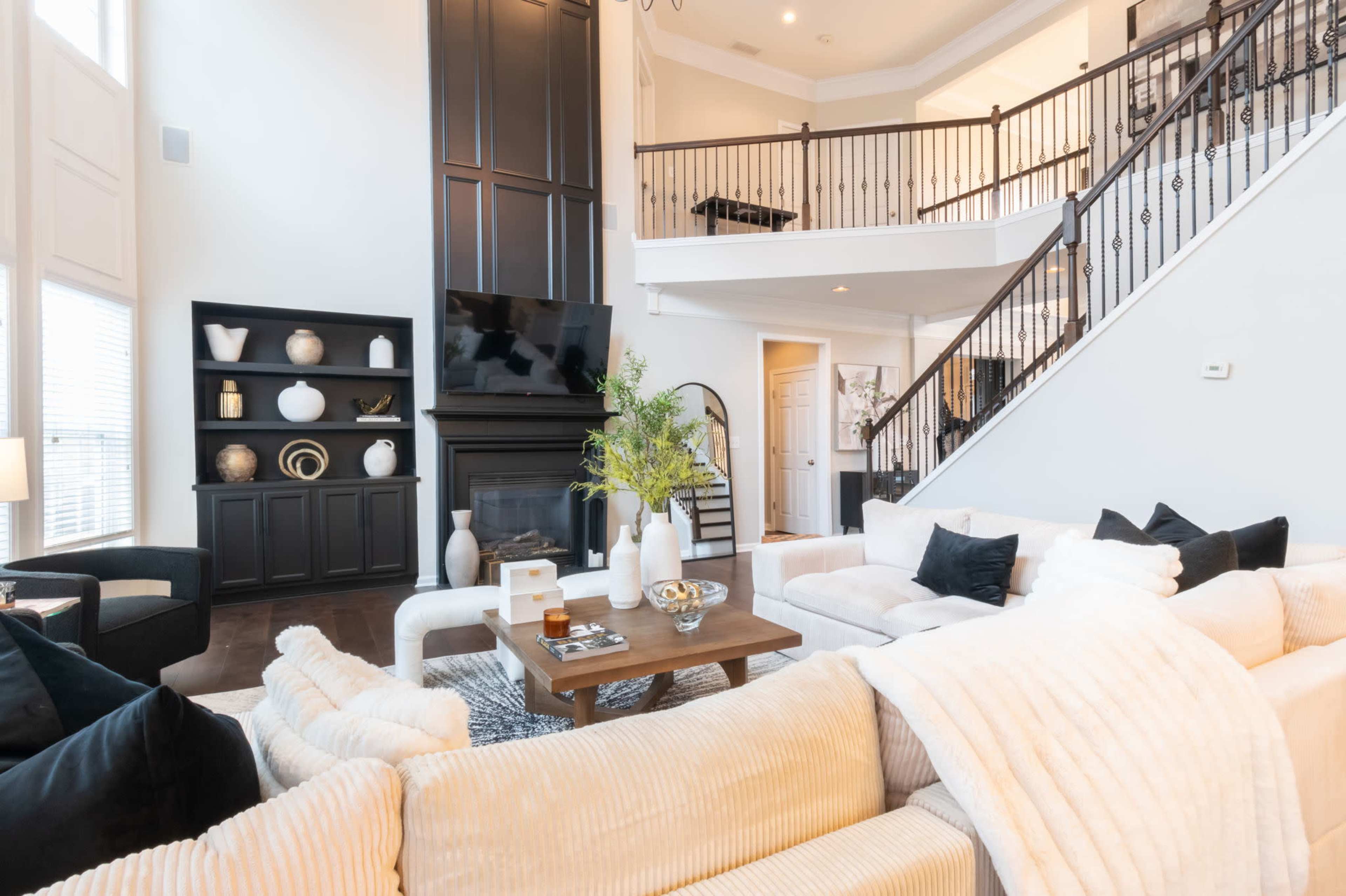 Luxury Mansion for Events Podcasts & Movie Screenings Image in Princeton Lakes, Atlanta, GA