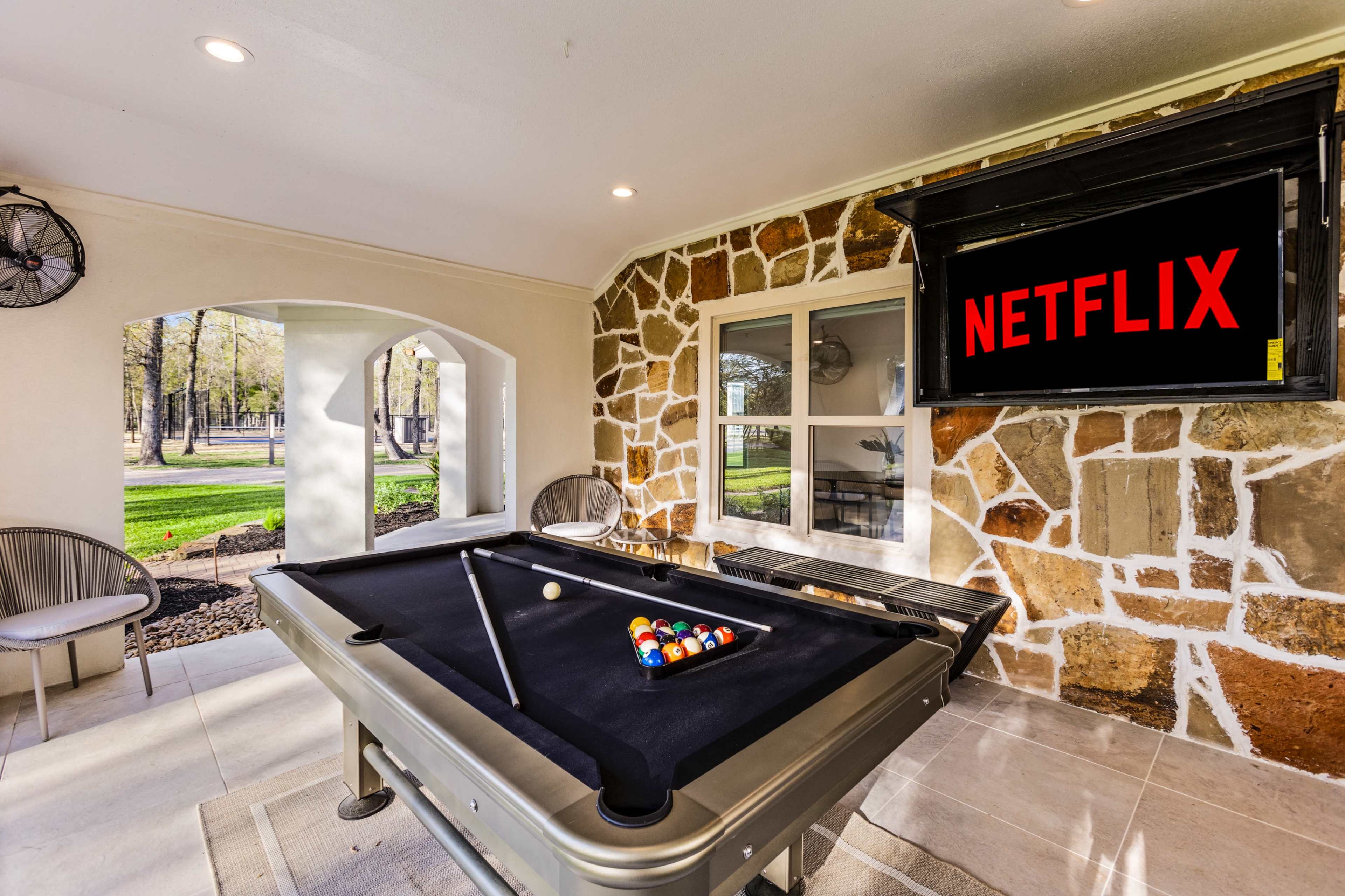 The LUX at West Lane Event & Stay Villa, Indoor & Outdoor Entertainment, Bar, Pool, Golf, Pickle & Basketball courts,  fire pit and much more Image in , Magnolia, TX