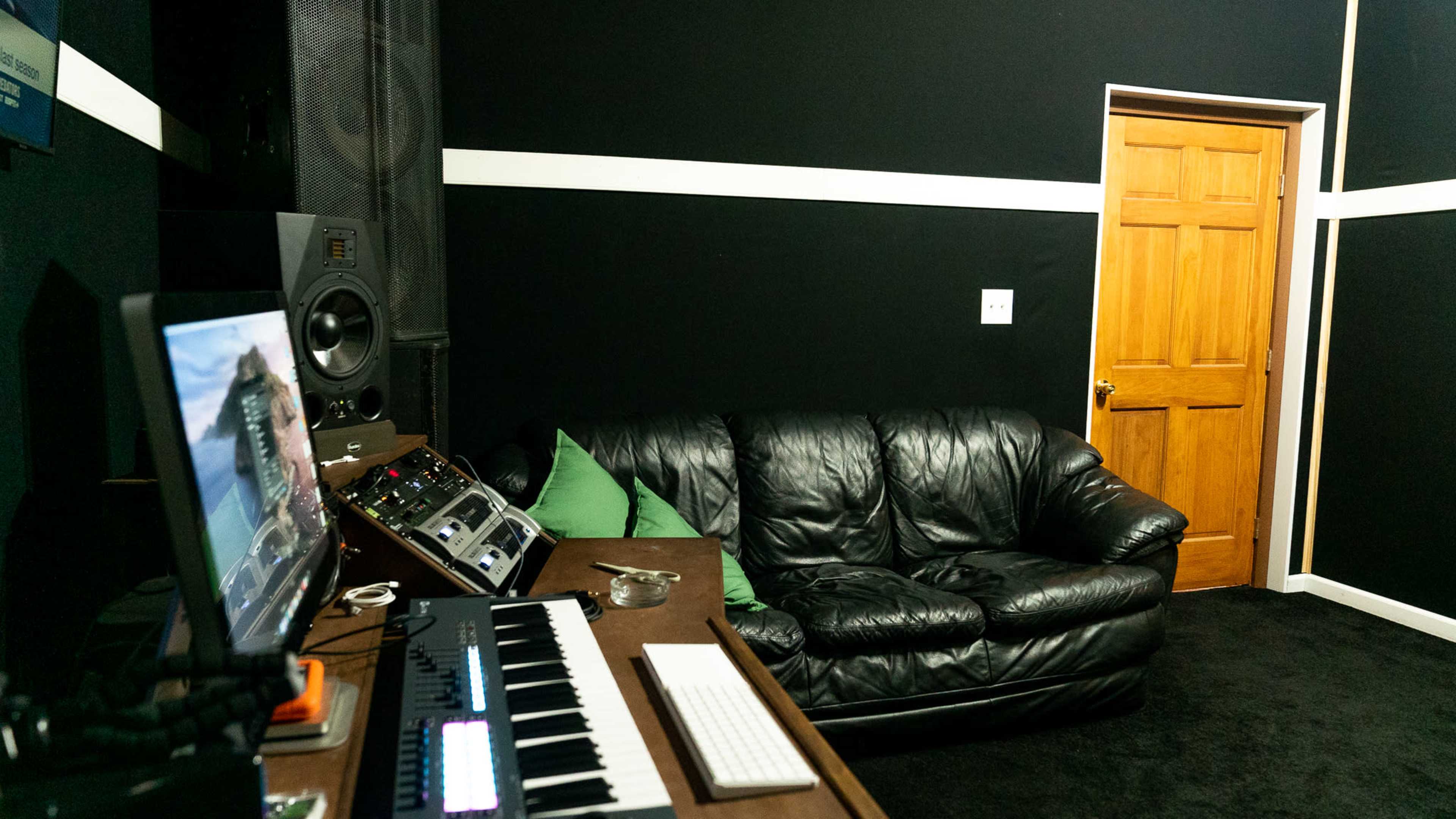 A Room Recording Studio With Engineer Image in Mechanicsville, Atlanta, GA
