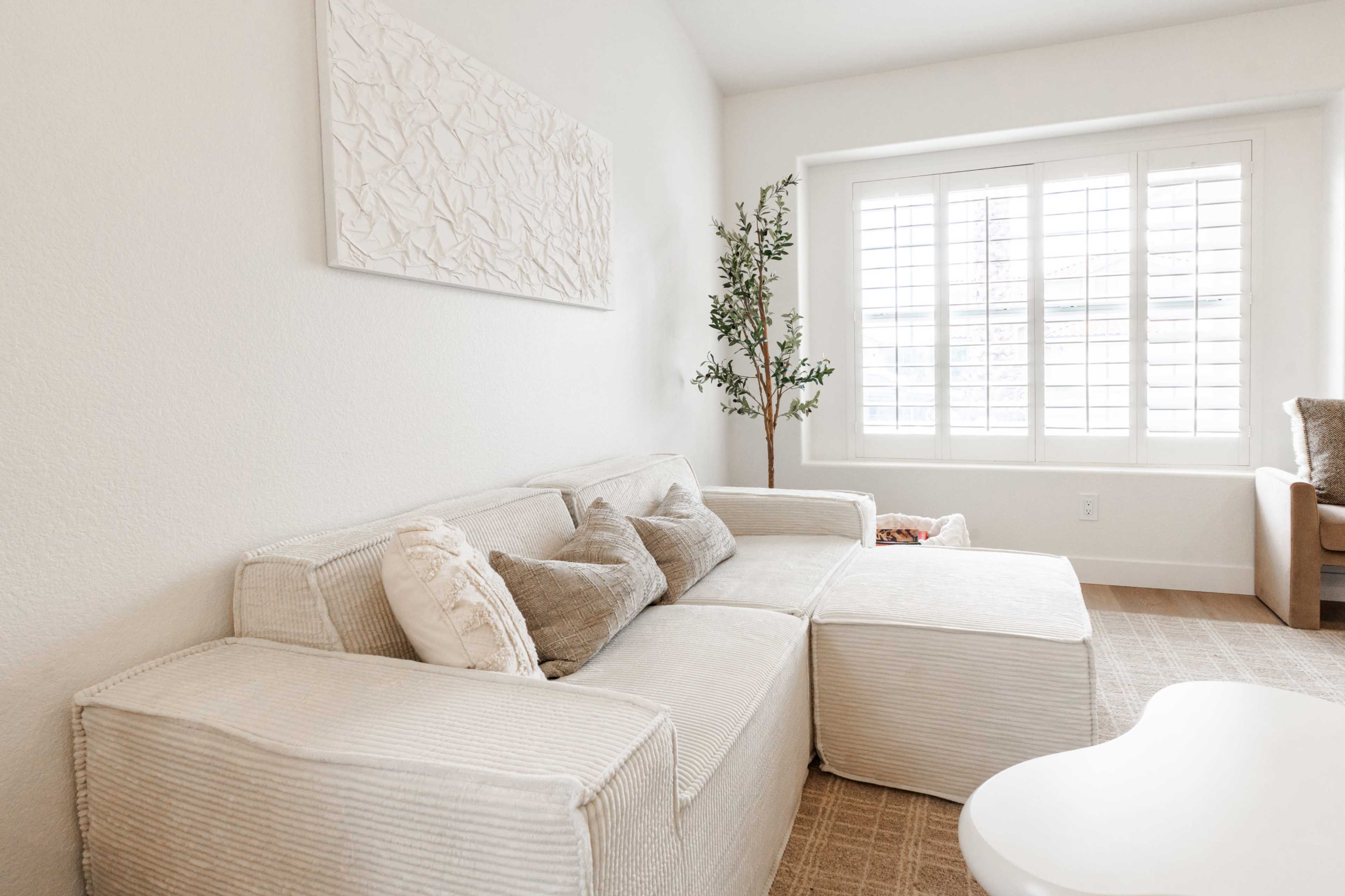 Modern Desert Stay in Peoria Image in Shavano, peoria, AZ