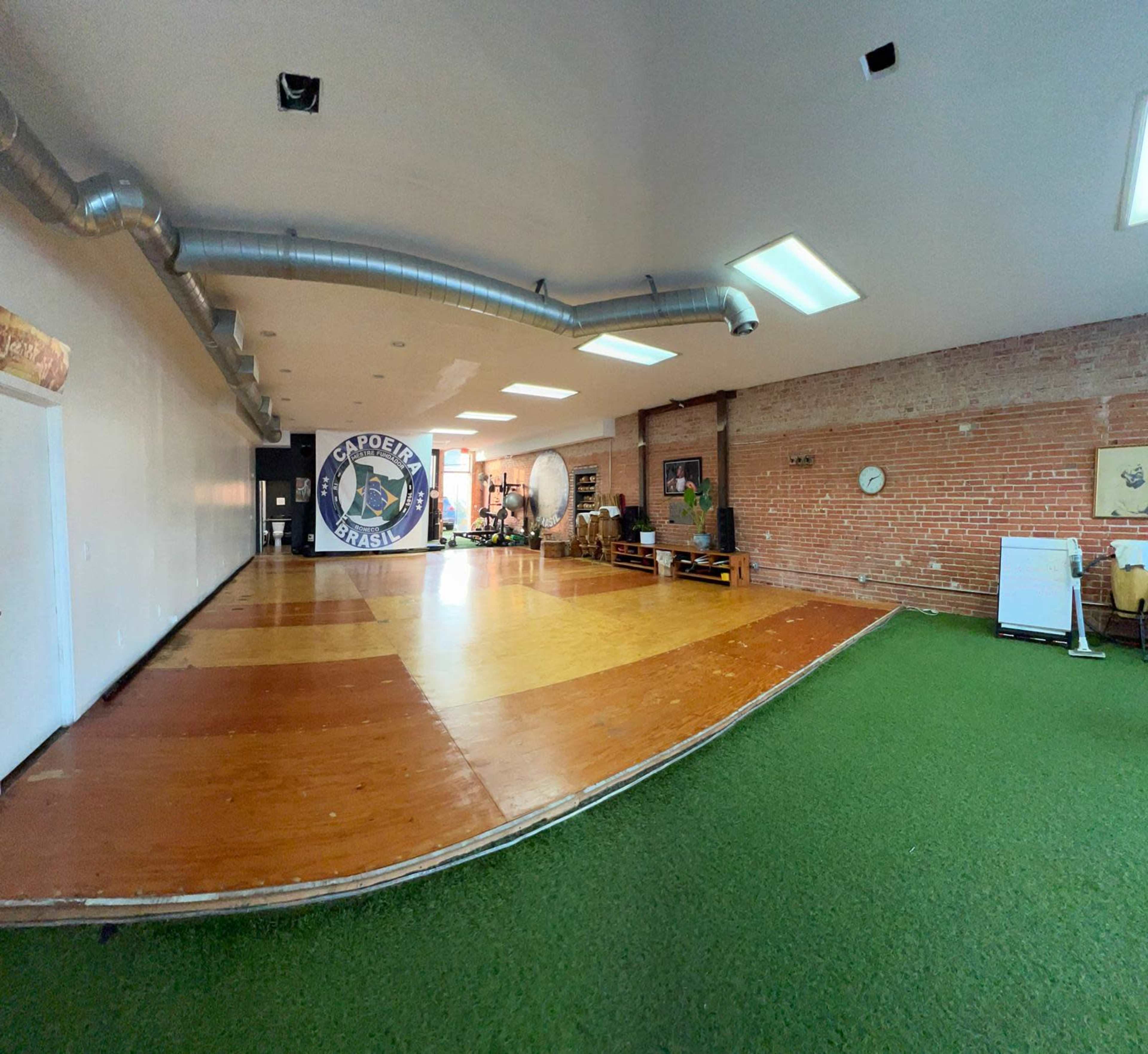 Movement Studio - Open Space and Natural Lights Image in Washington Culver, Culver City, CA