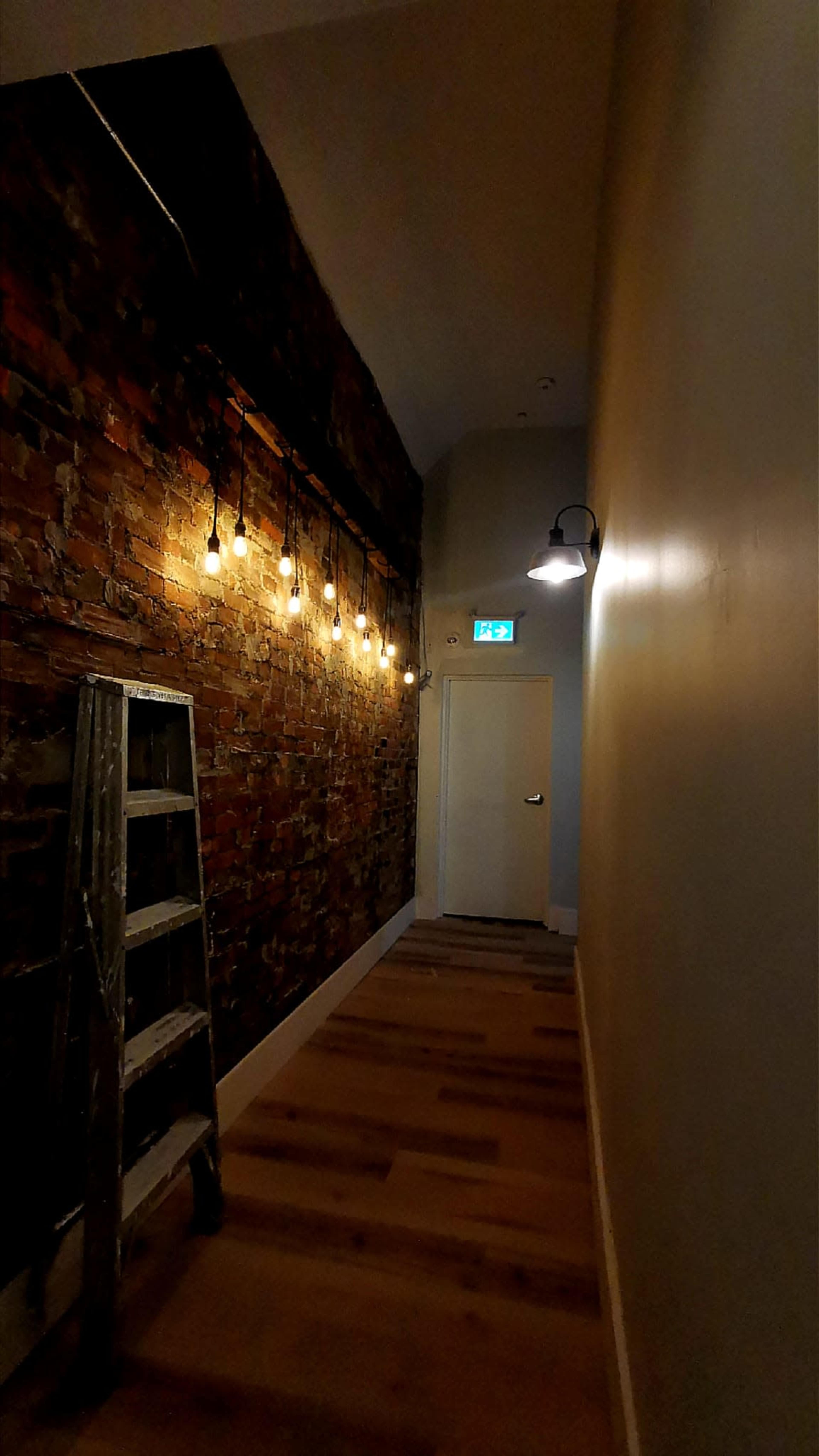 Rustic Loft Studio Image in Downtown, HAMILTON, ON