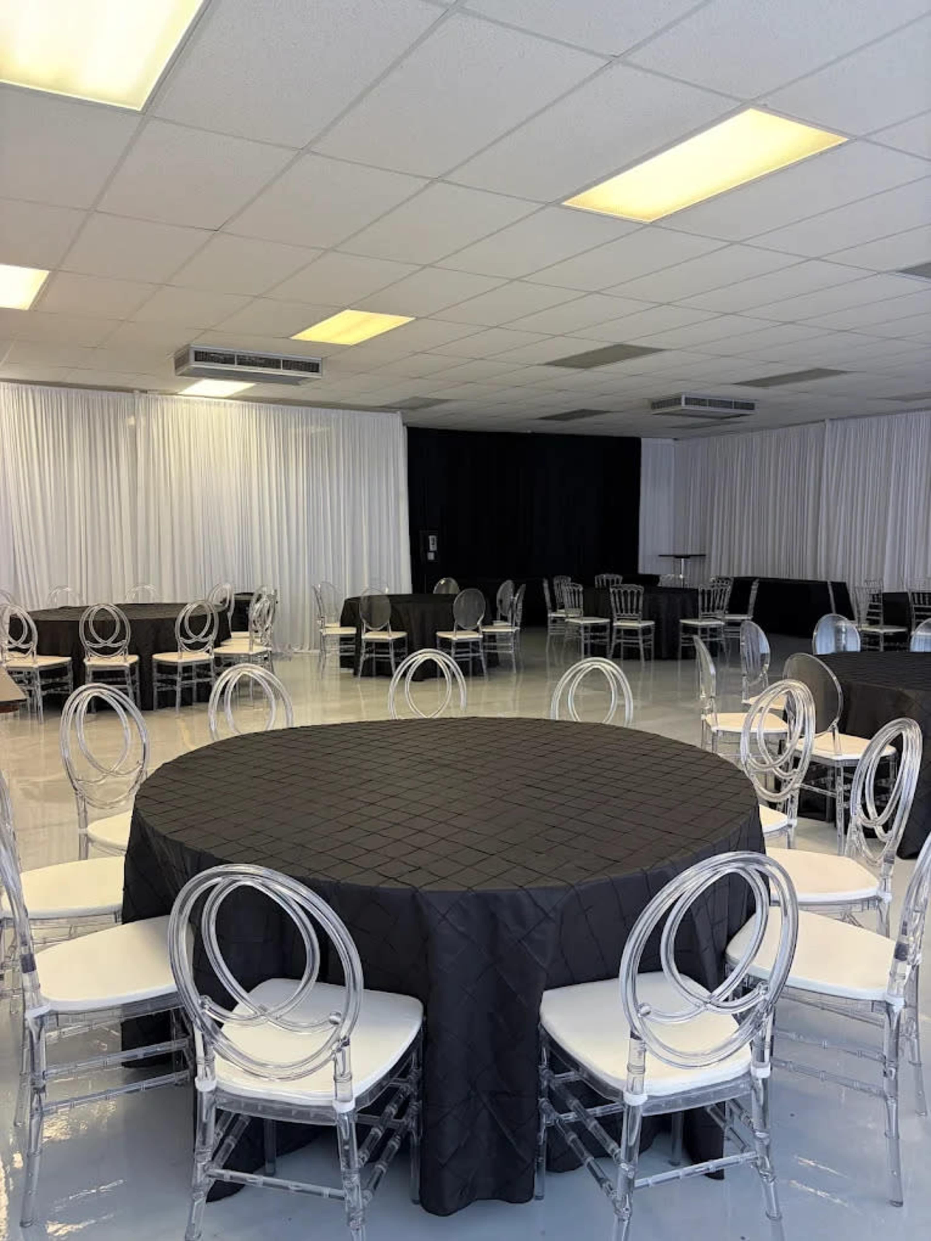 An Elegant And Ideal Space For Any Event Image in Clinton Township, Clinton Township, MI
