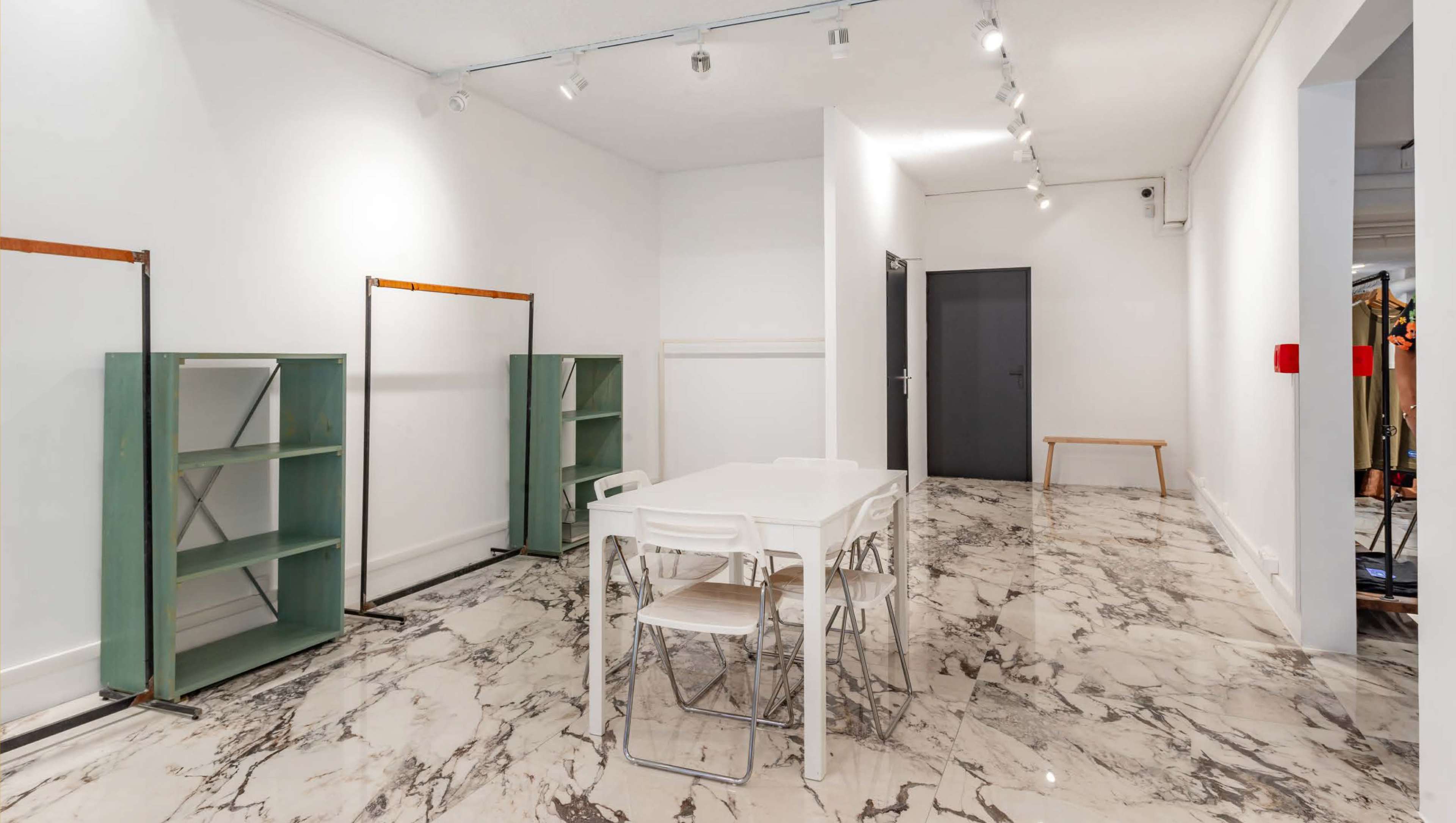 Espace Pop-Up, Le Marais, Place des Vosges, Paris Image in Les Archives, Paris, 