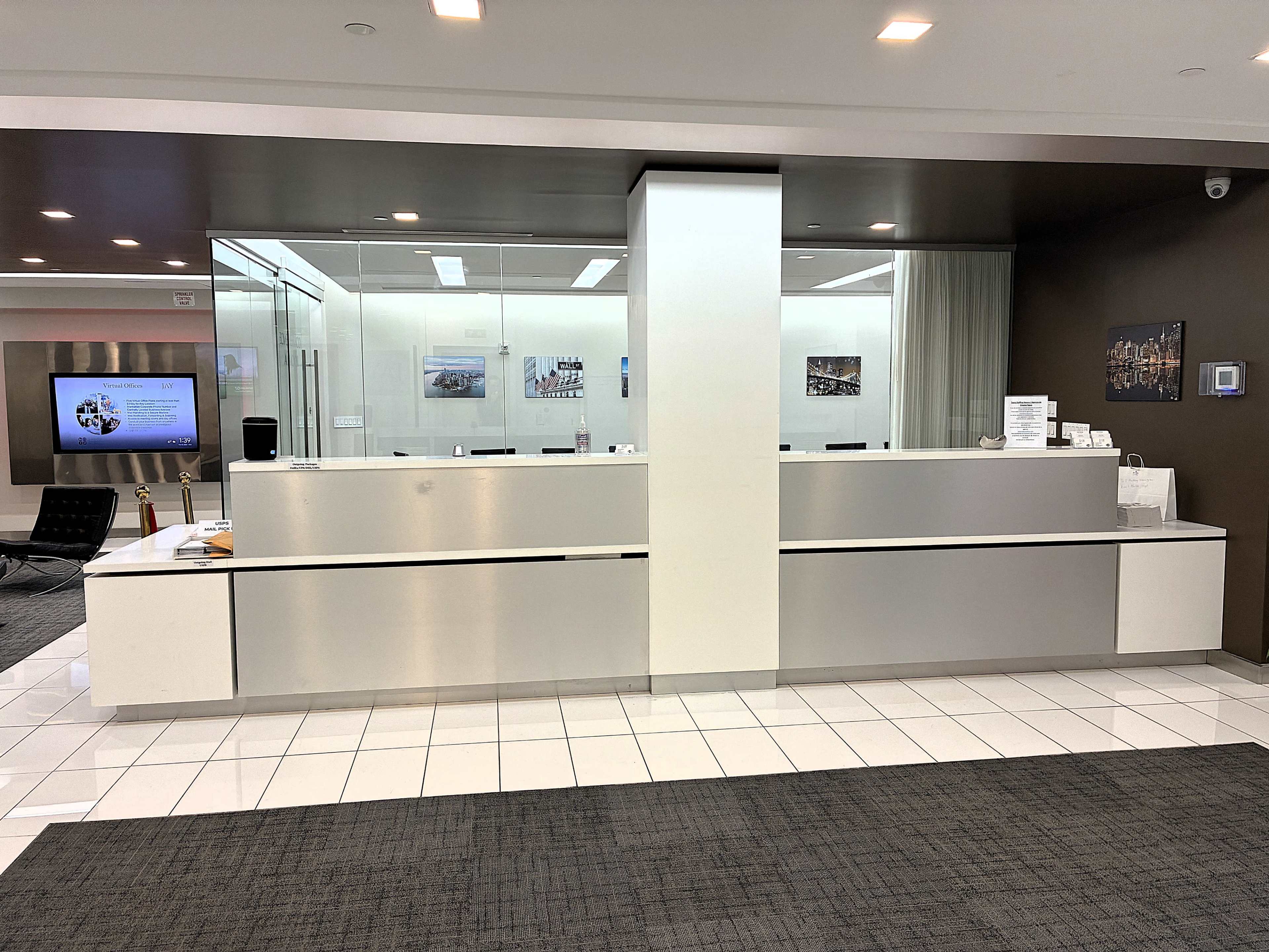 Modern Meeting Room C for 12 - Meeting Room C - HS Image in Midtown, New York, NY