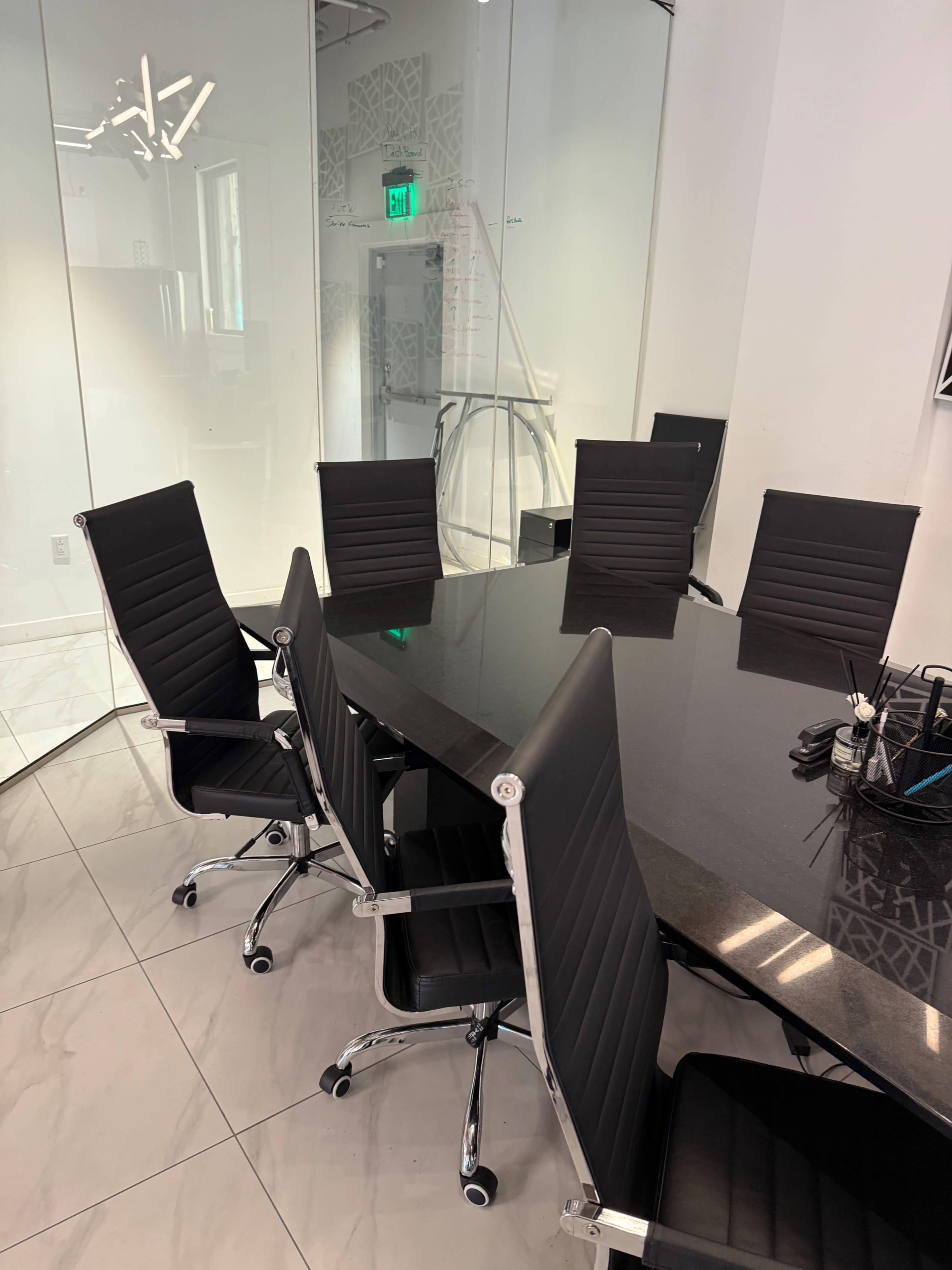 Downtown luxurious Conference Room Image in Downtown, Tampa, FL
