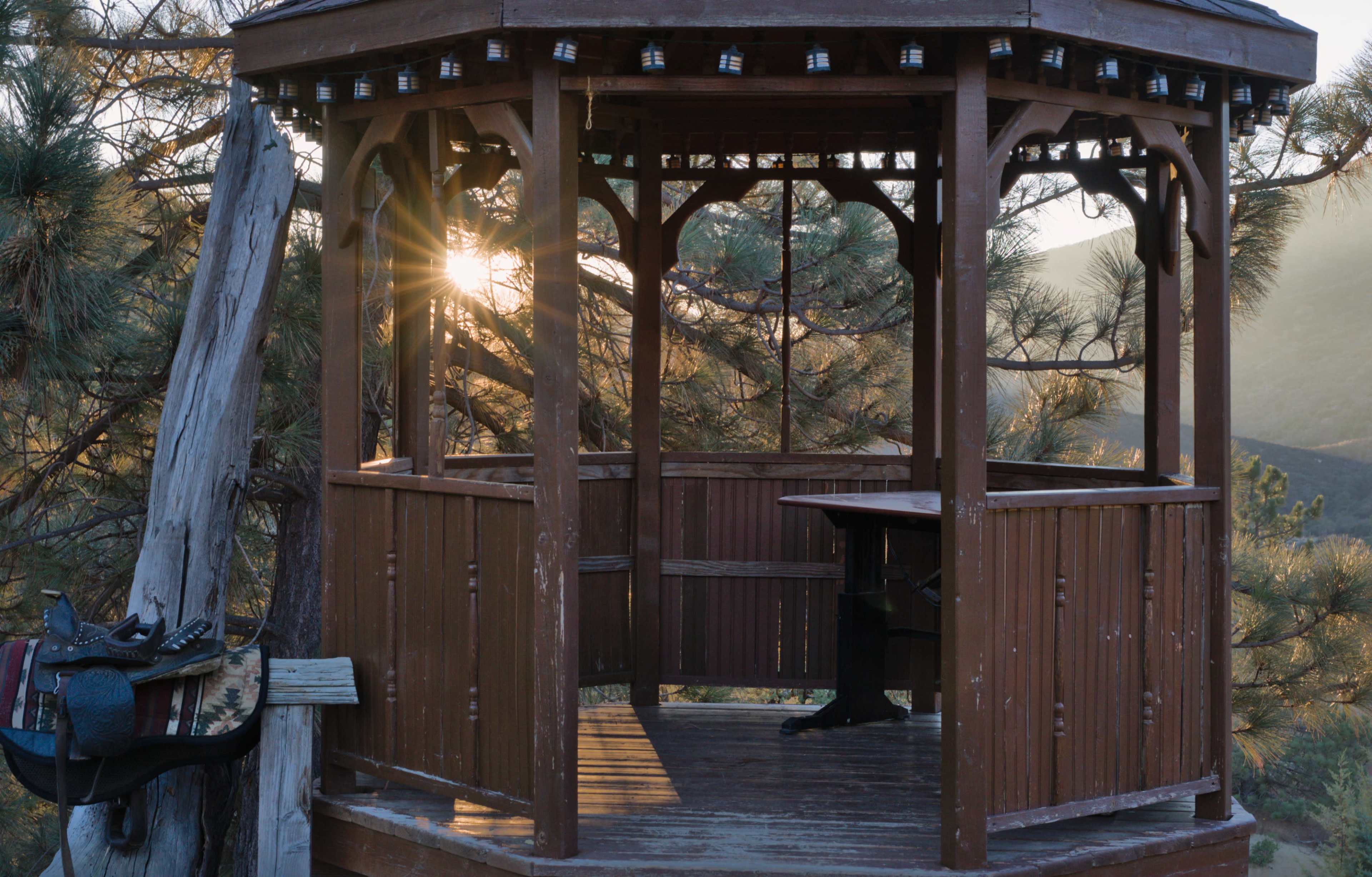 Cliffside Gazebo Overlooking Desert Valley Image in Leona Valley, Leona Valley, CA