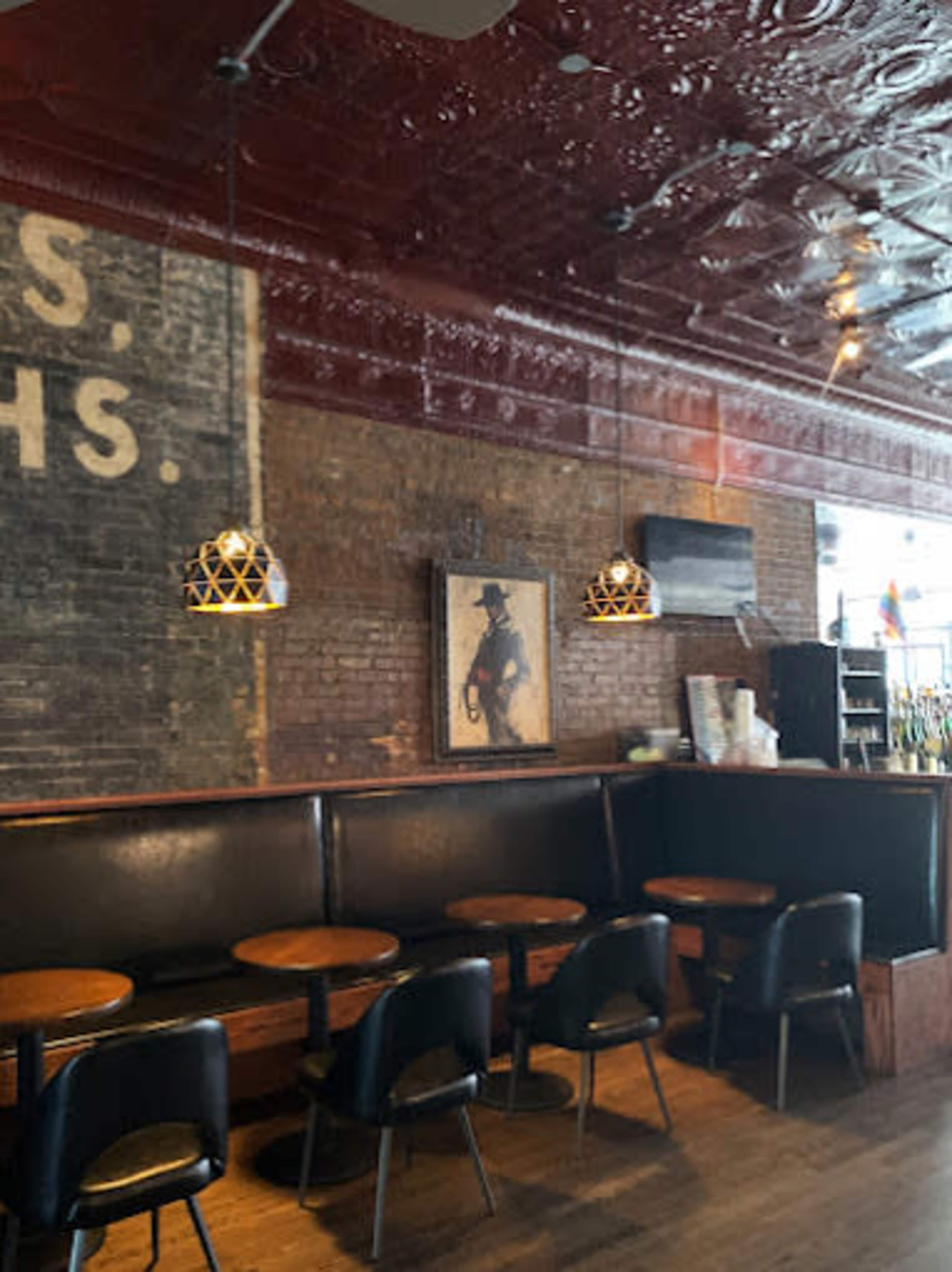 Large open area bar with cozy vibe in Park Slope Image in South Slope, Brooklyn, NY