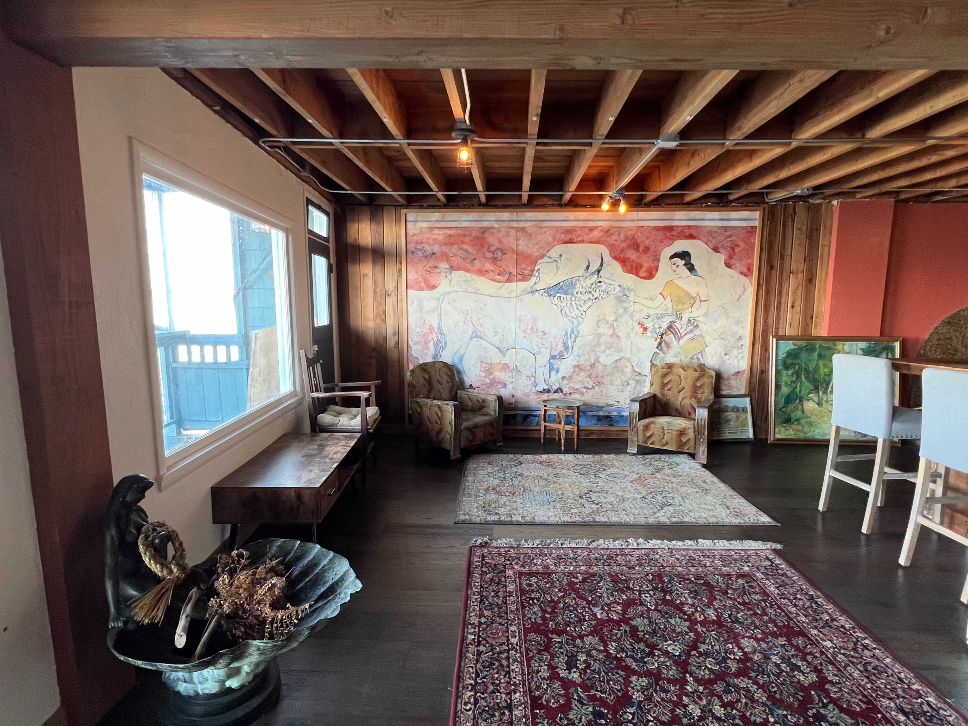 Unique Waterfront Private Event Lounge Image in Vashon, Vashon, WA