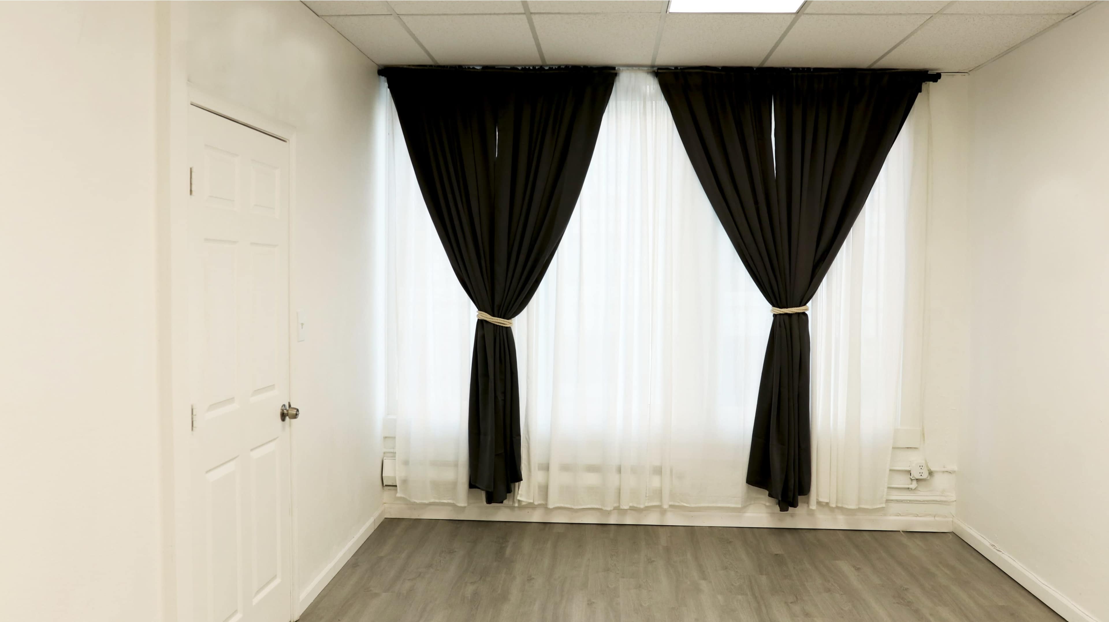 Multi-Purpose Creative Studio for Meetings, Shoots, Events & Media Production in Oakland Image in Downtown Oakland, Oakland, CA