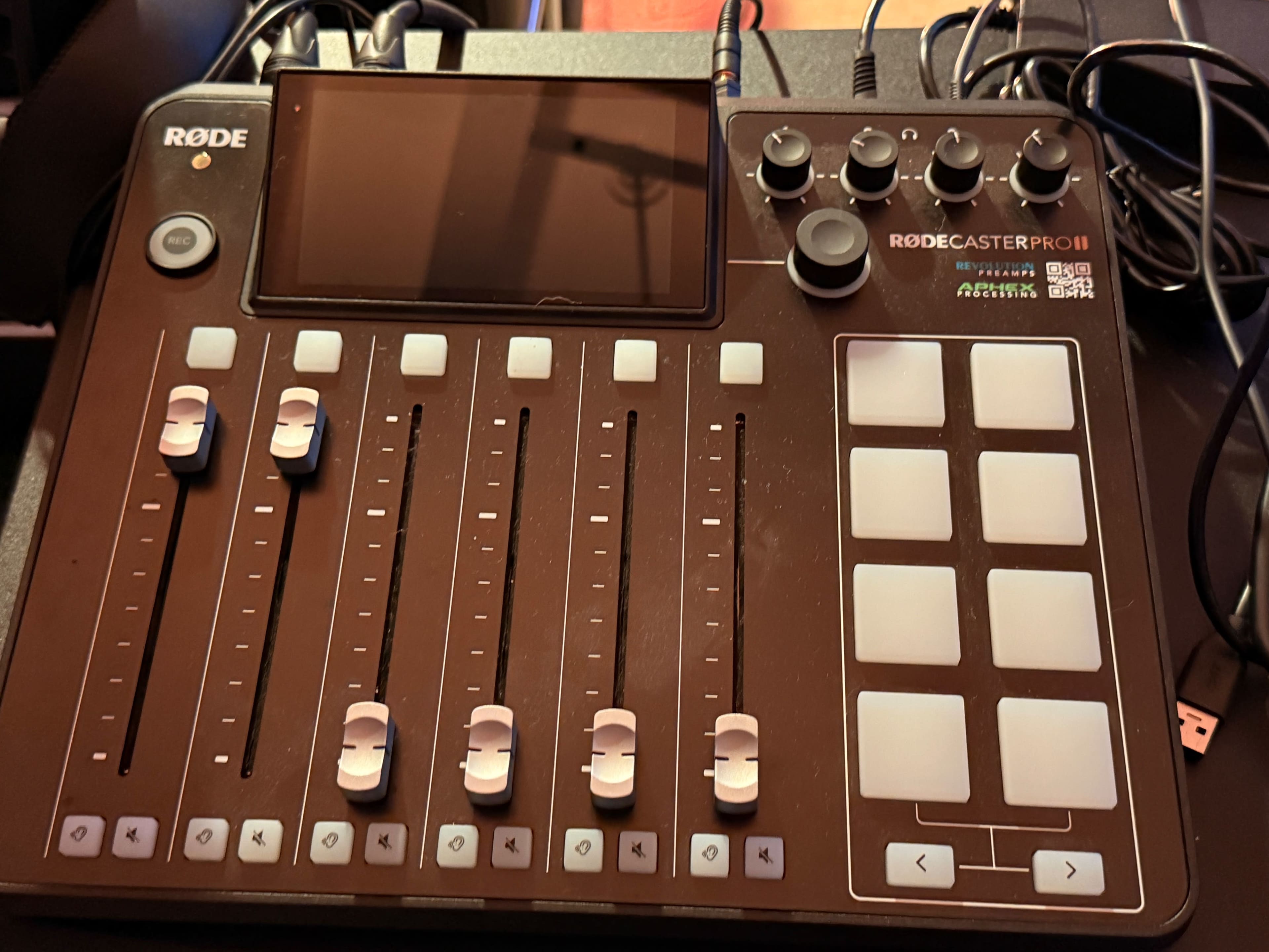 The Dojo LA “Podcast Loft” | Downtown Industrial Podcast Studio Loft ...