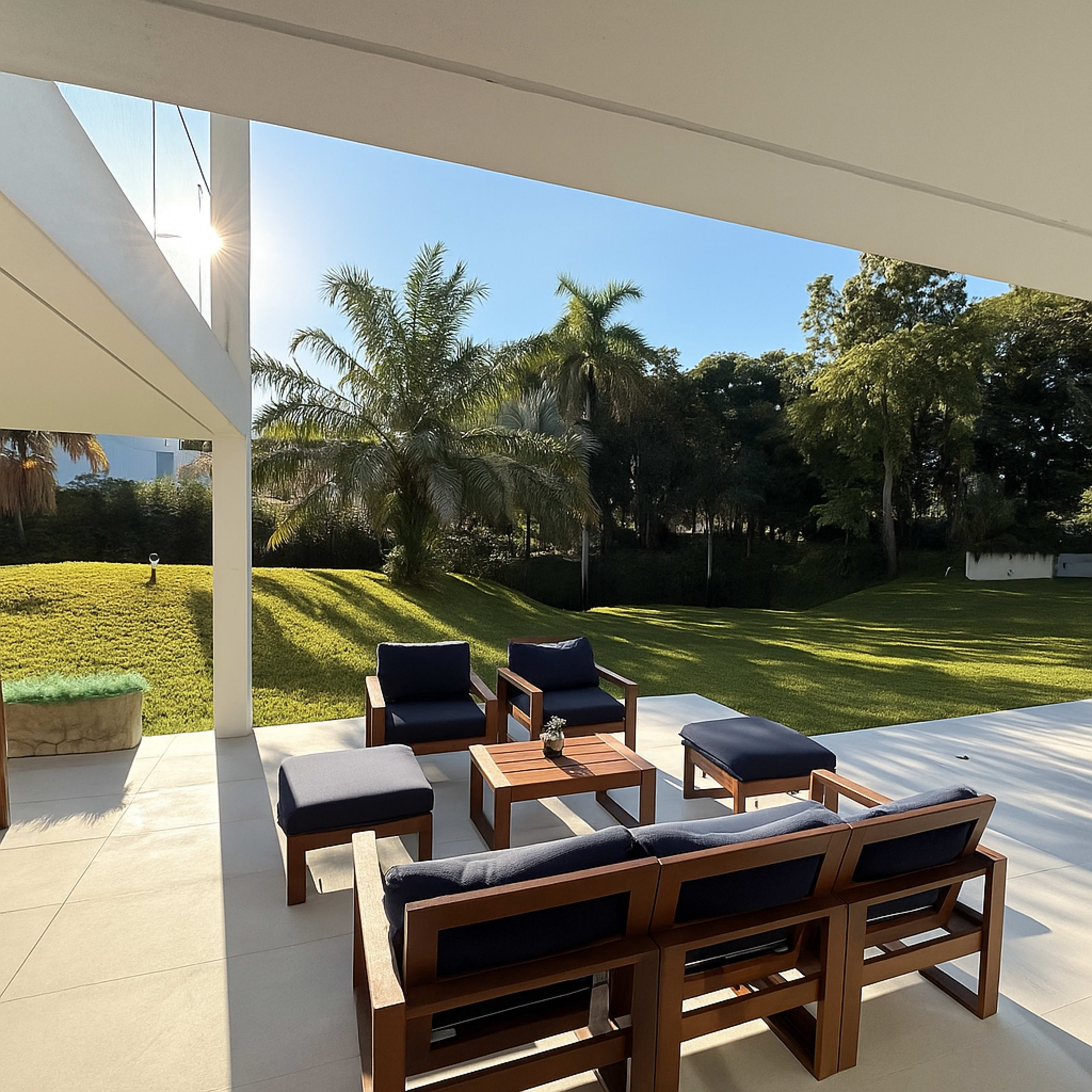 1.5 acres Secluded Enchanted Palmetto Bay venue Image in Palmetto Bay, Palmetto bay, FL