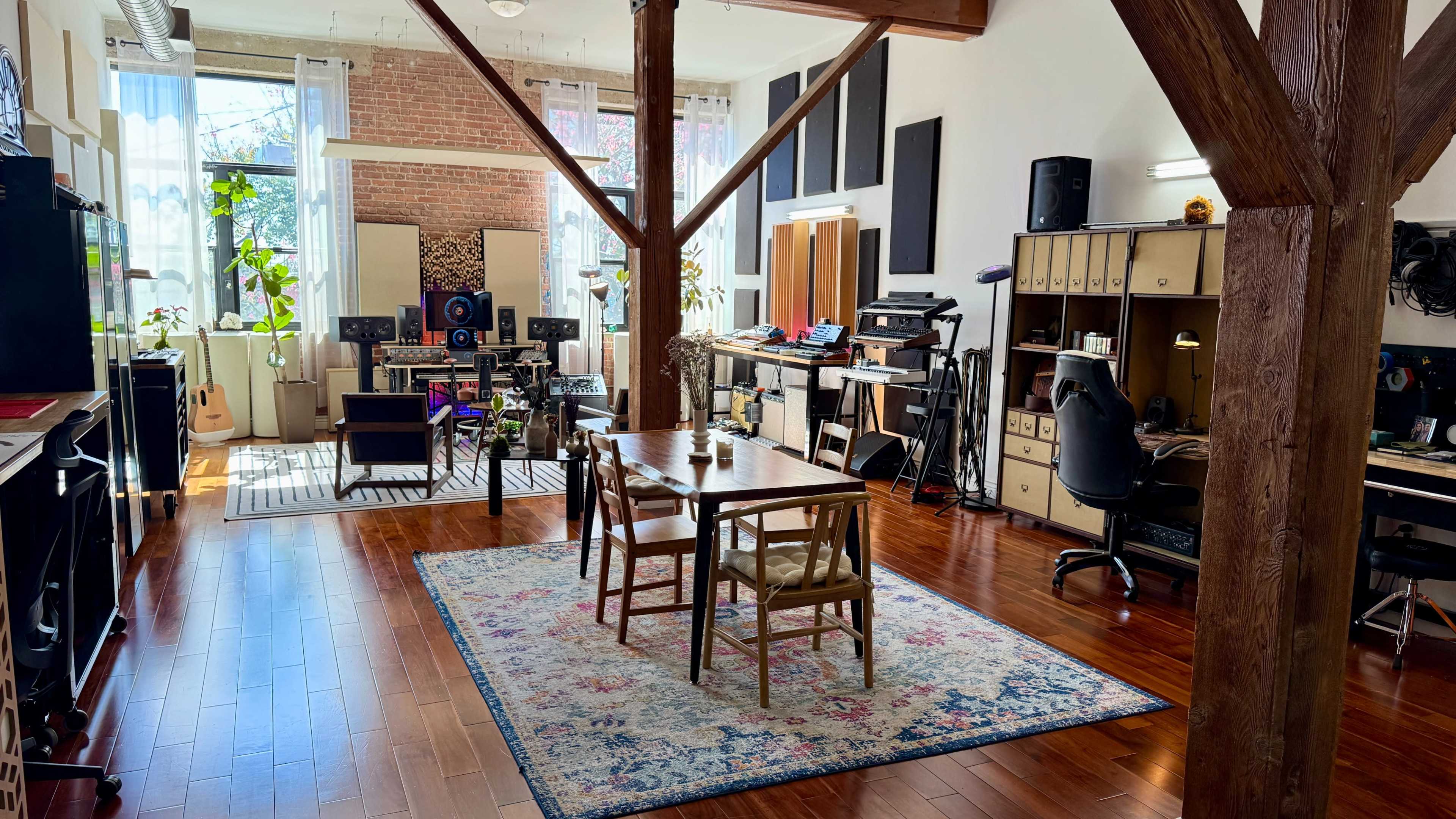 Spacious Industrial Recording Studio with Beautiful Design & Natural Light in the Arts District Image in Central LA, Los Angeles, CA