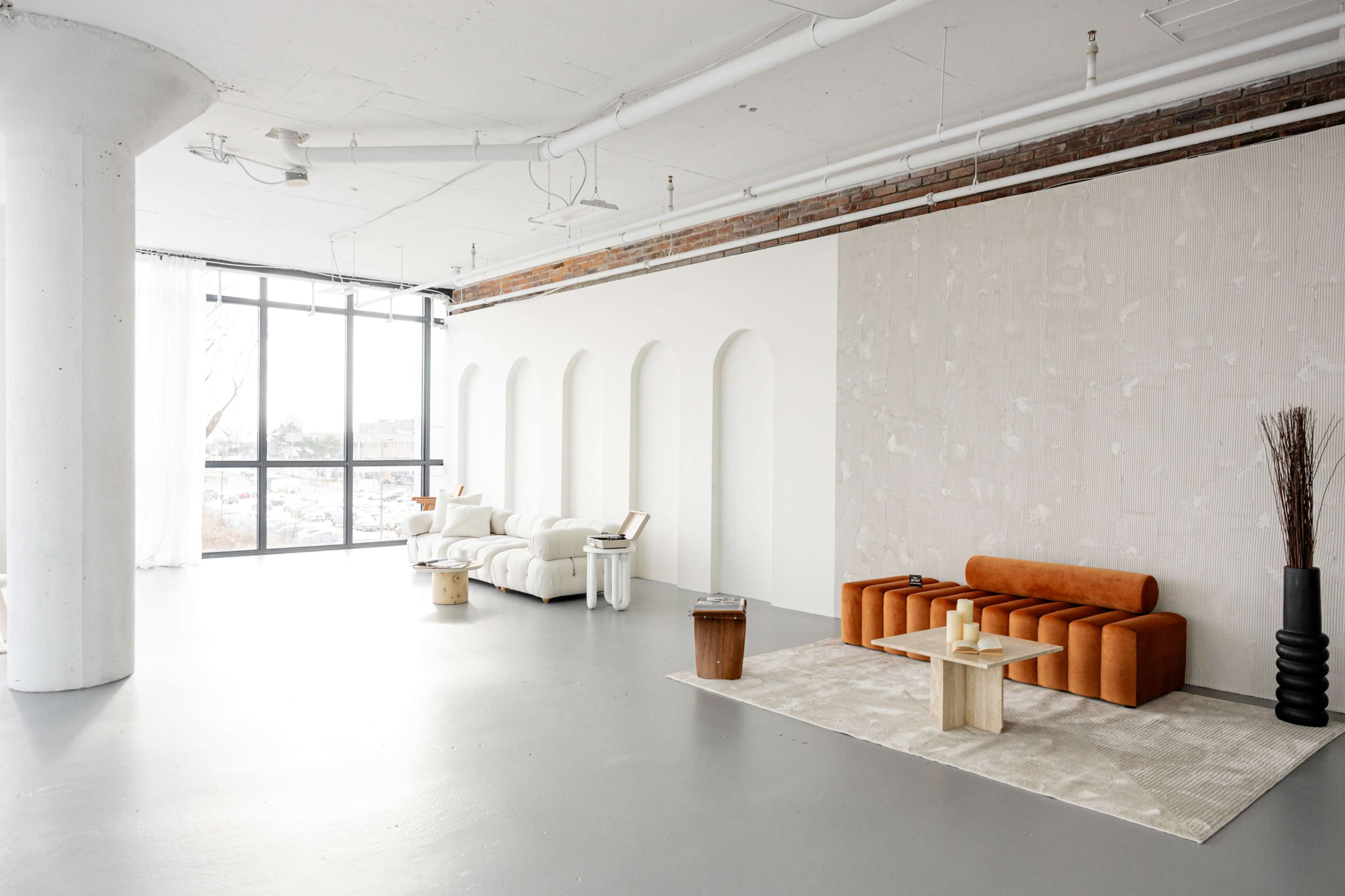 Spacious Iconic Room Image in Downtown Toronto, Toronto, ON