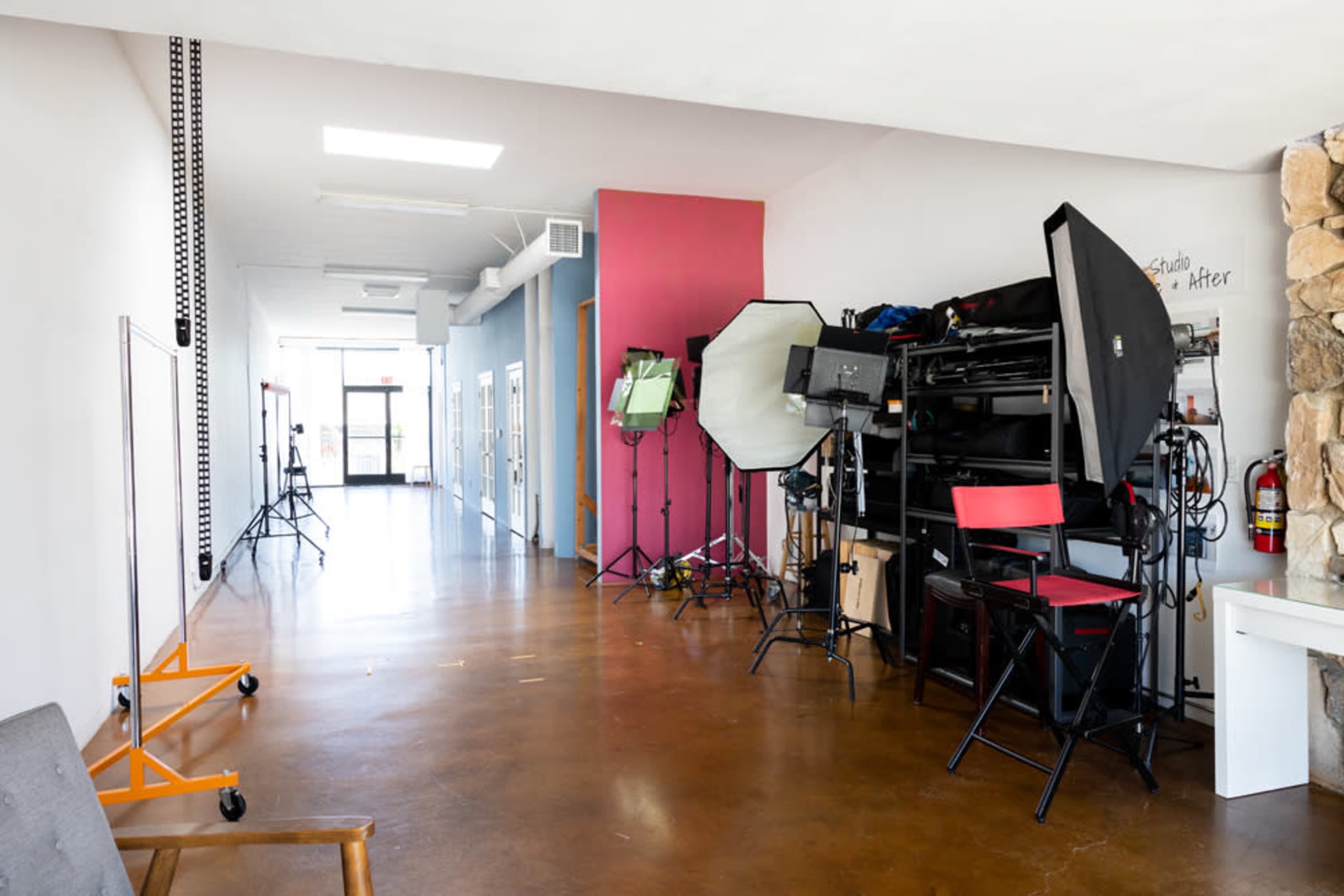 North Hollywood Natural Light Photography Studio, North Hollywood