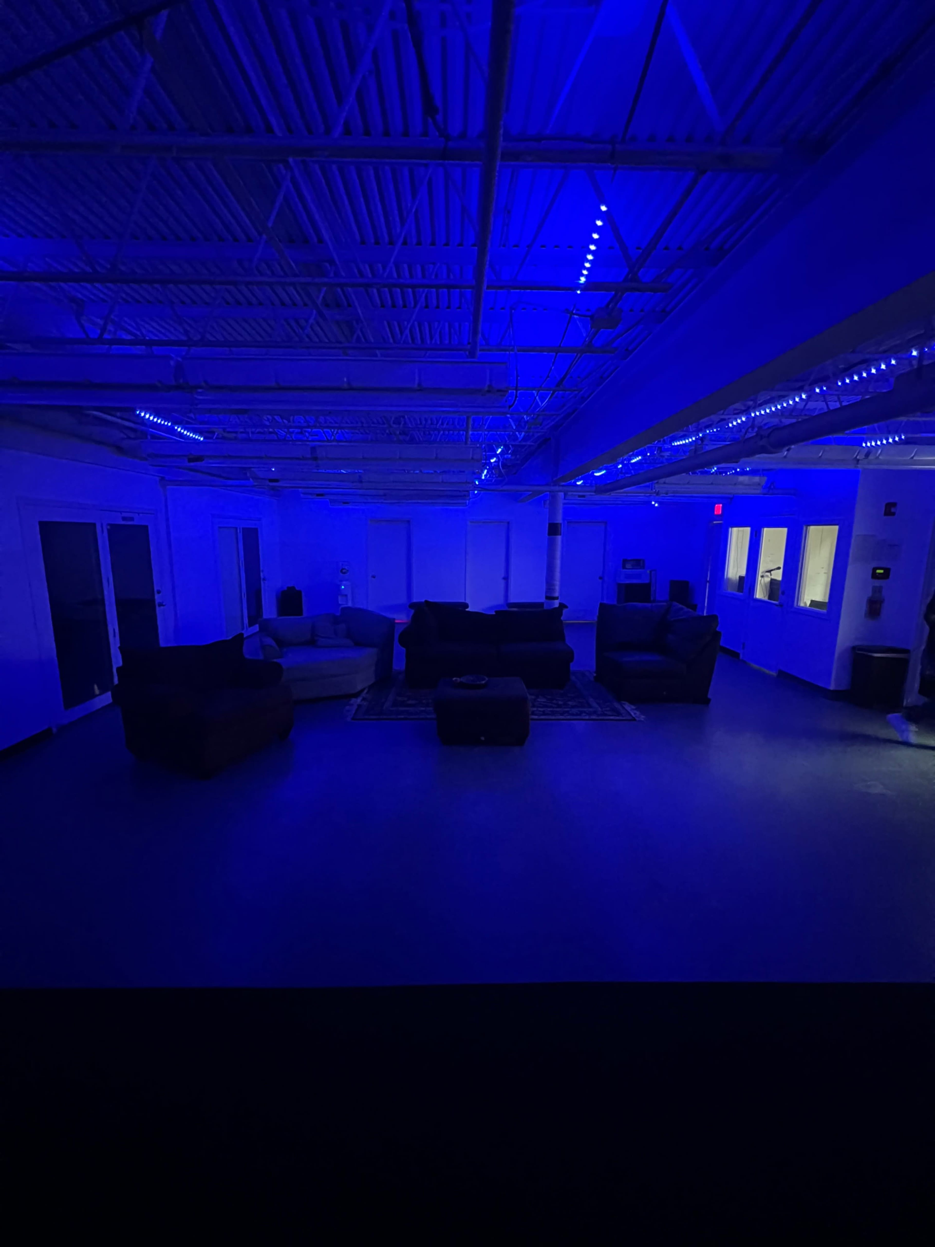 Stage Room Image in Lincoln Park, Yonkers, NY