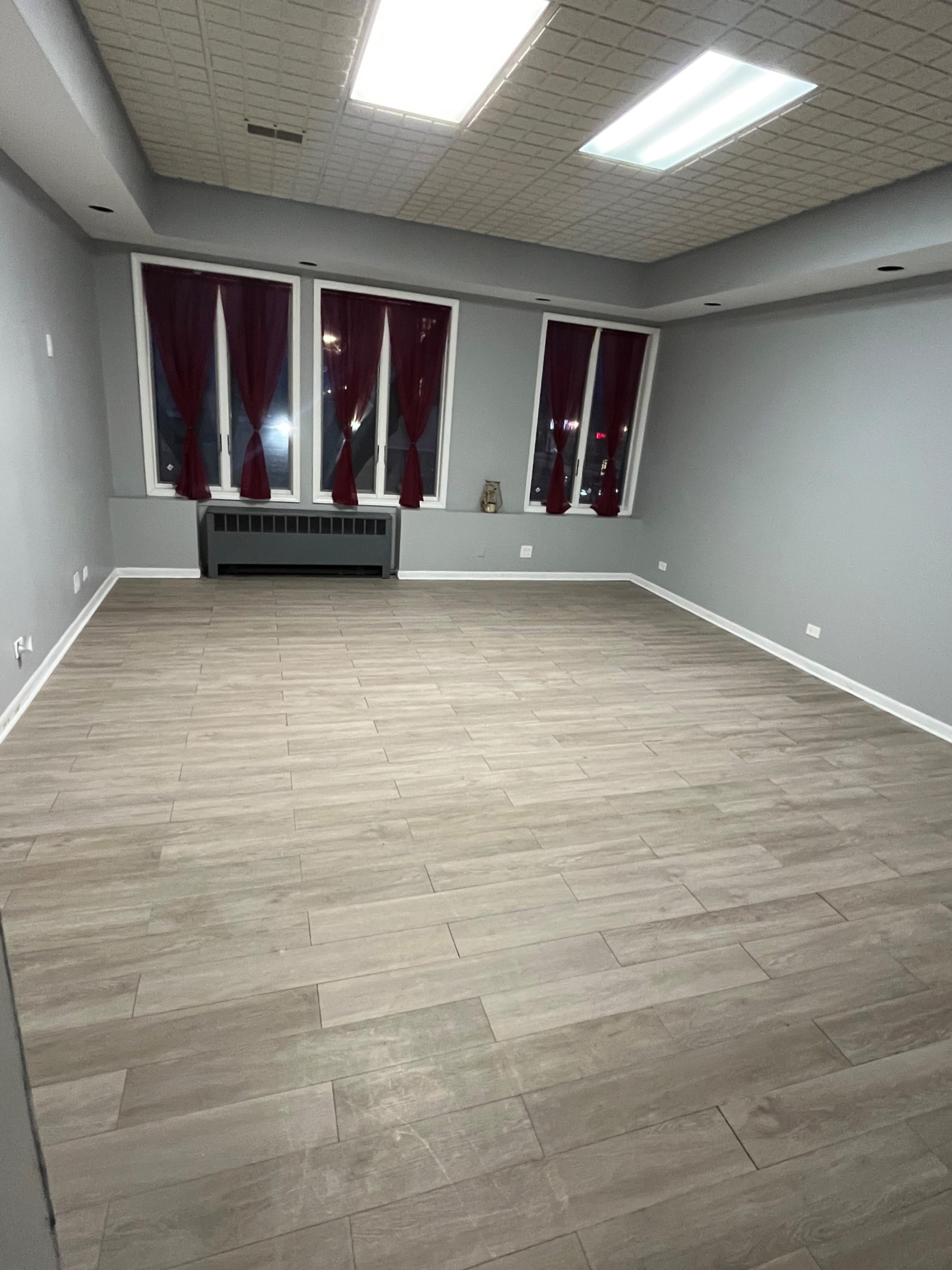 Beverly area Luxury Massage suites for rent Image in South Side, Chicago, IL