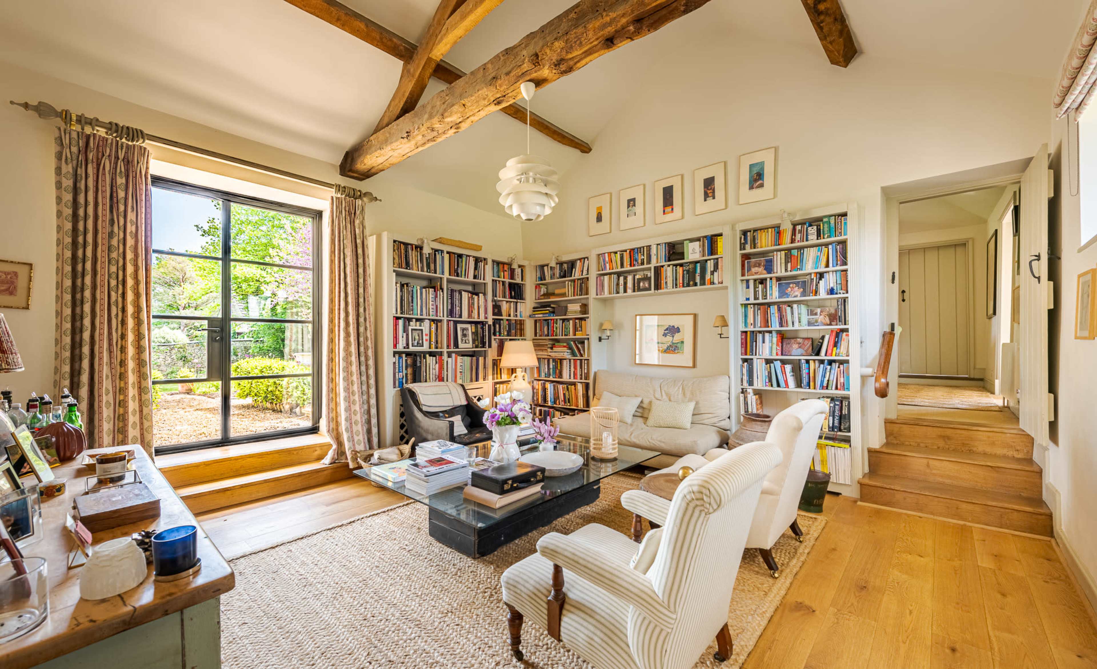 Jacobean, Kirby Farmhouse in North Hampton Image in Paulerspury, North Hamptonshire, ENG