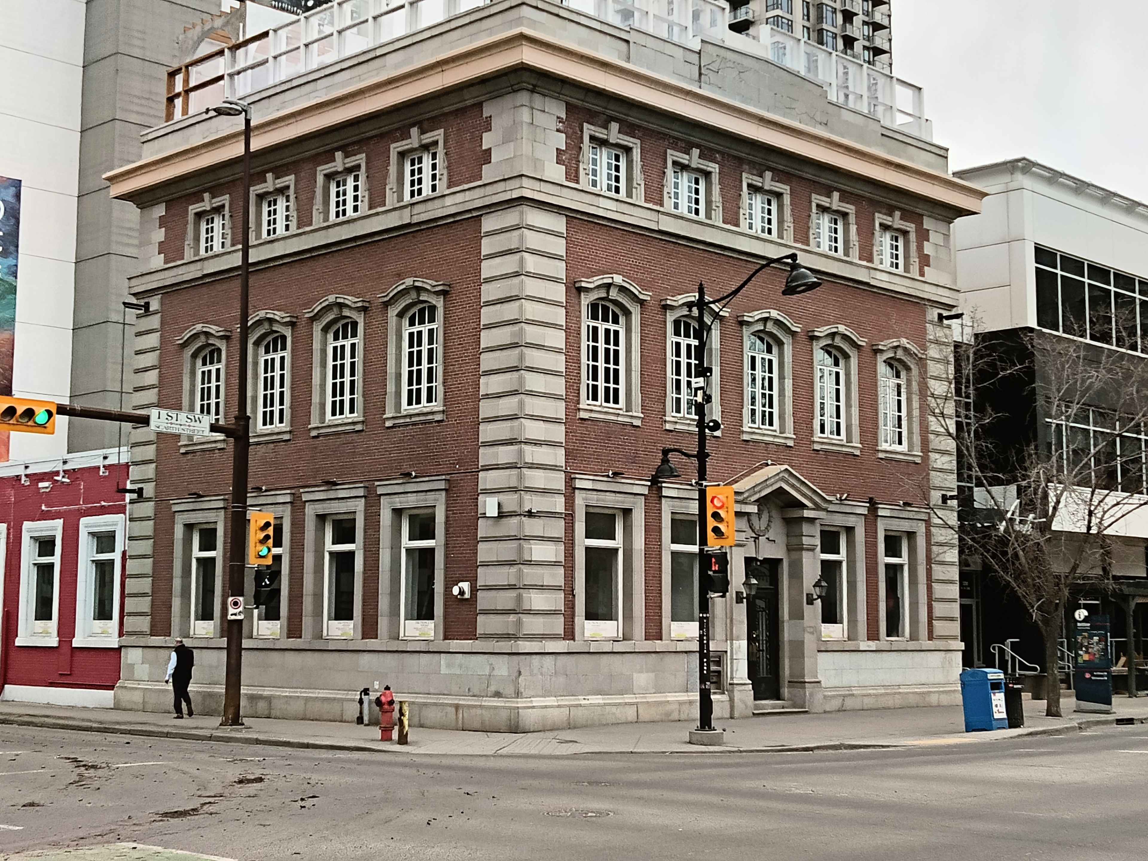 Downtown loft with skyline views Image in Beltline, Calgary, AB