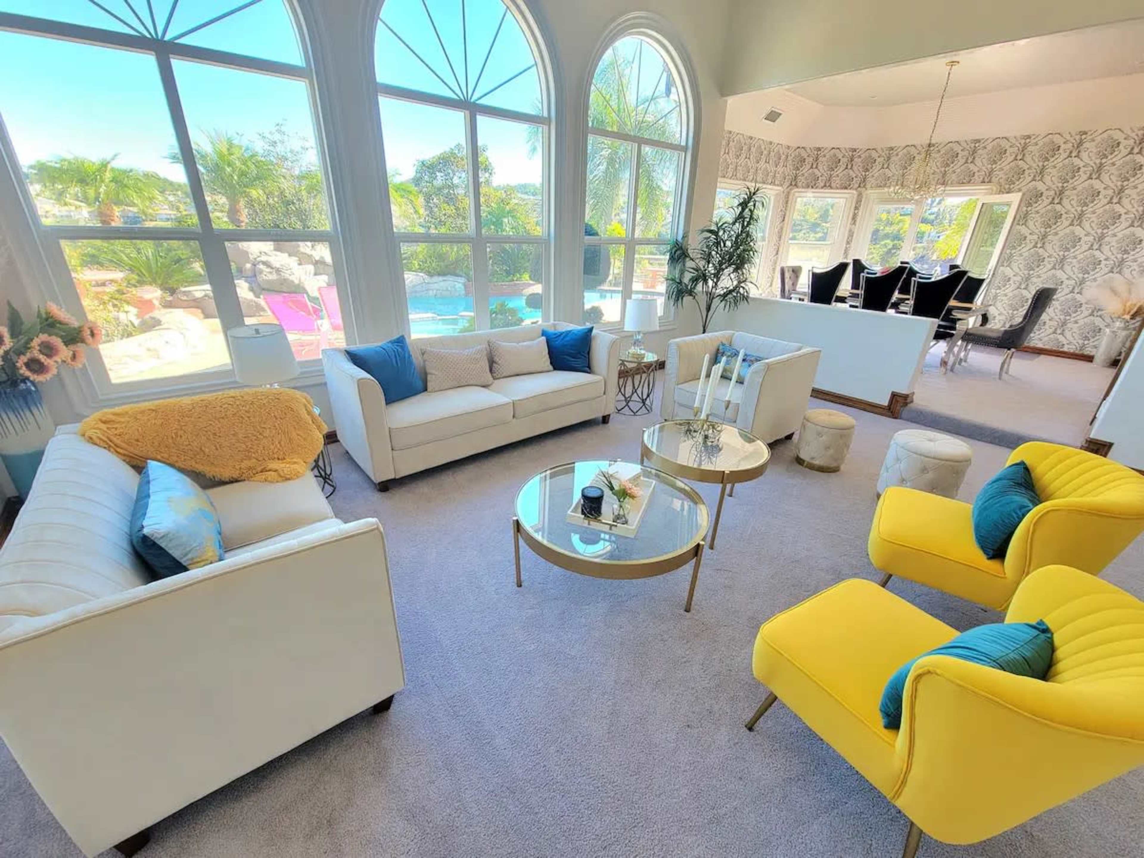 Luxury Hill Villa with Spectacular View Image in Anaheim Hills, Anaheim, CA